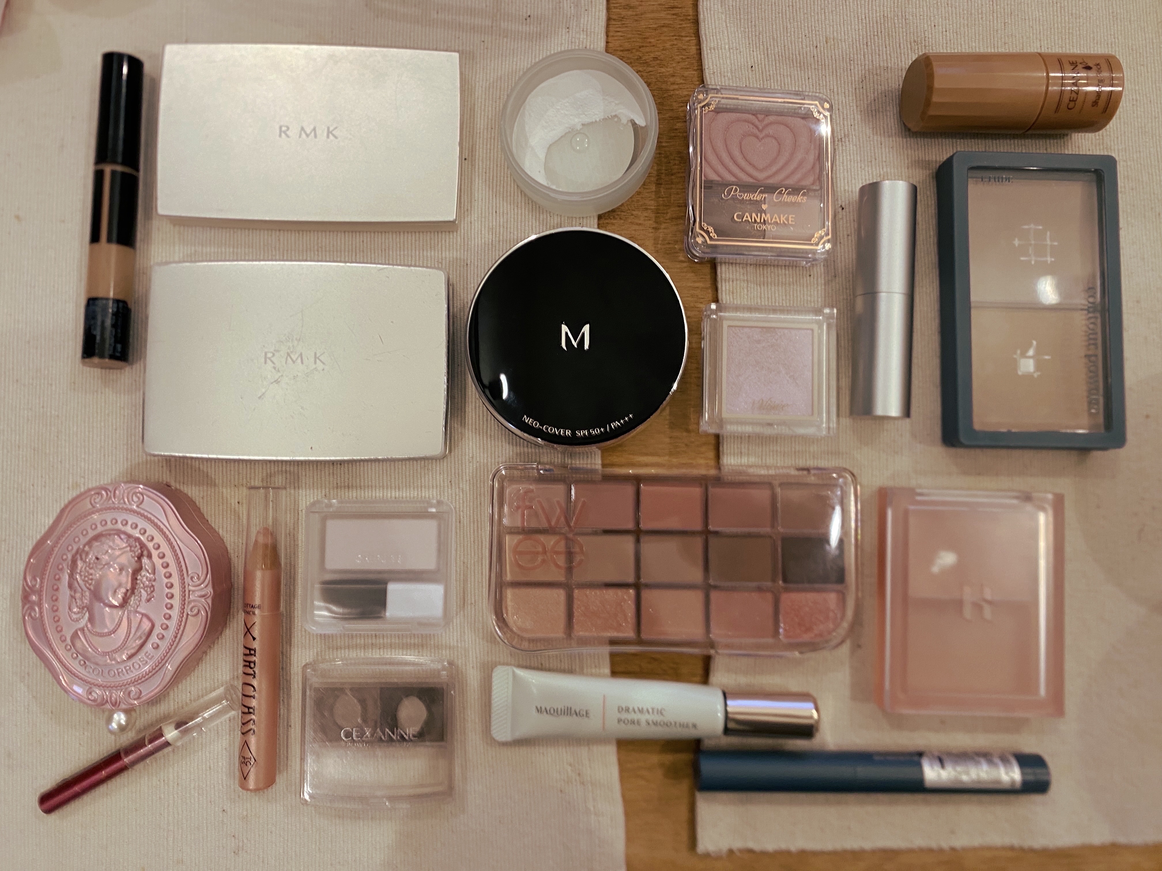 フィー モアムードアイパレット/fwee/アイシャドウパレットを使ったクチコミ（1枚目）