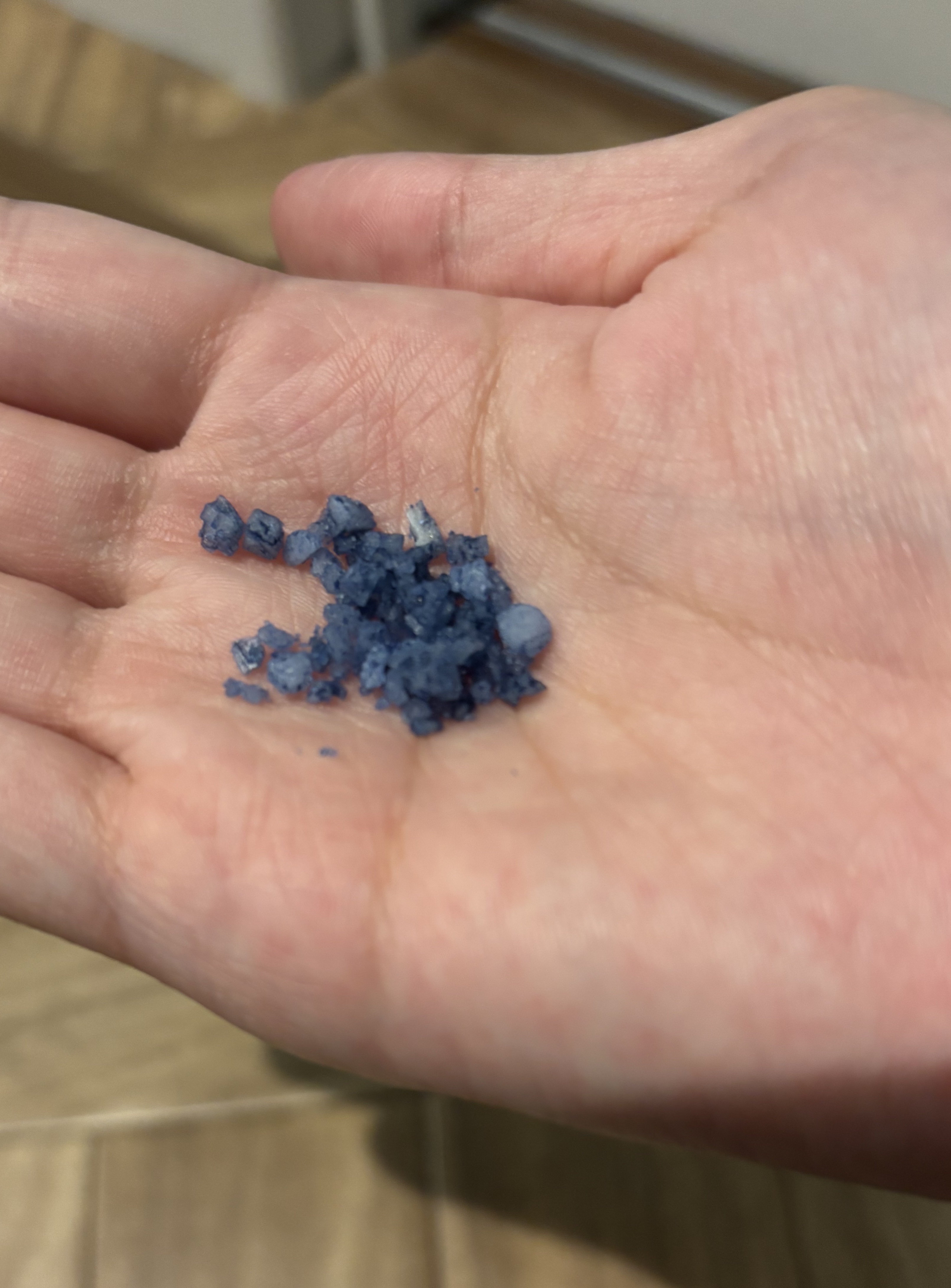 クナイプ グーテナハト バスソルト ホップ＆バレリアンの香り/クナイプ/無機塩系入浴剤を使ったクチコミ（2枚目）