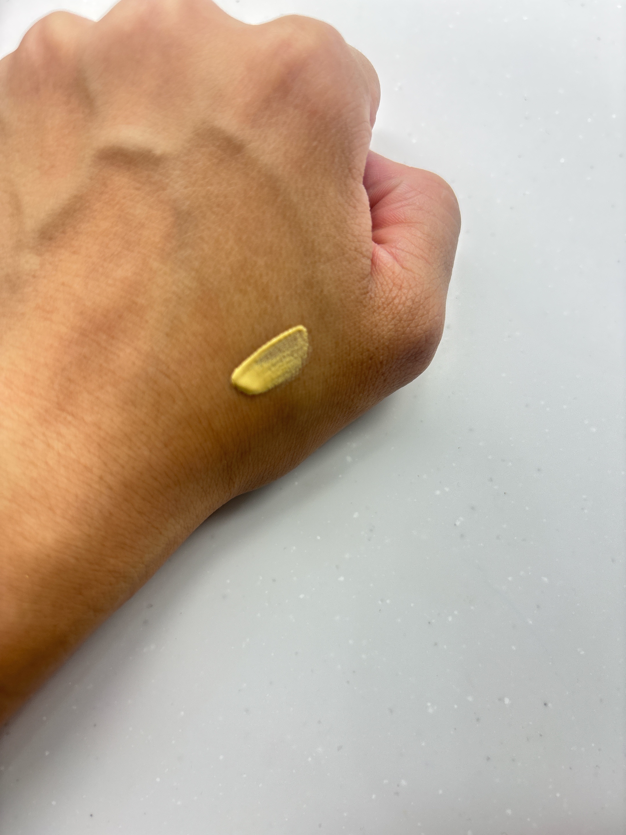 アディクション スキンリフレクト カラーコレクター/ADDICTION/リキッドコンシーラーを使ったクチコミ（3枚目）