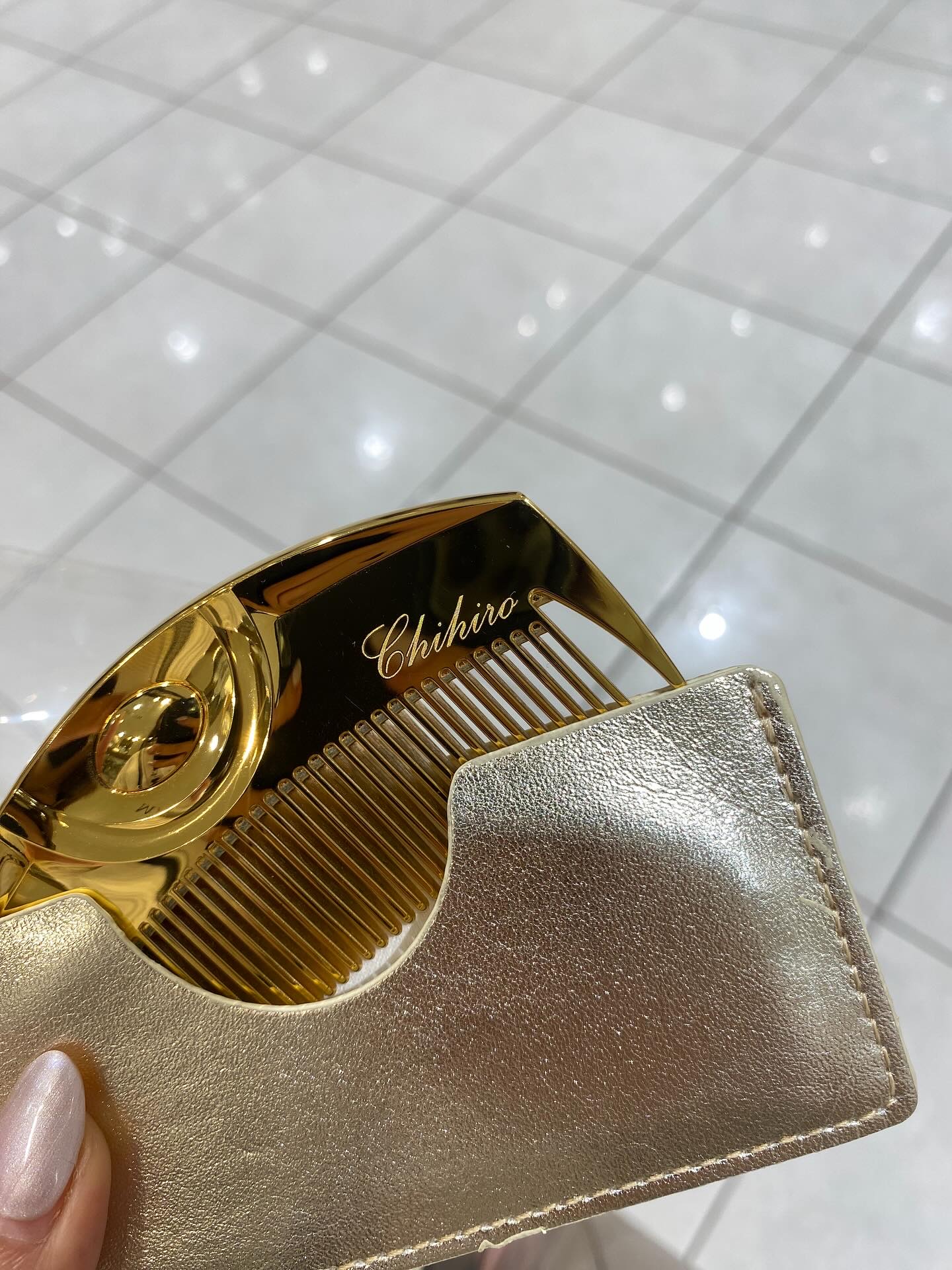 (R)K24GPツキ ゴールド/LOVECHROME/ヘアコームを使ったクチコミ（1枚目）