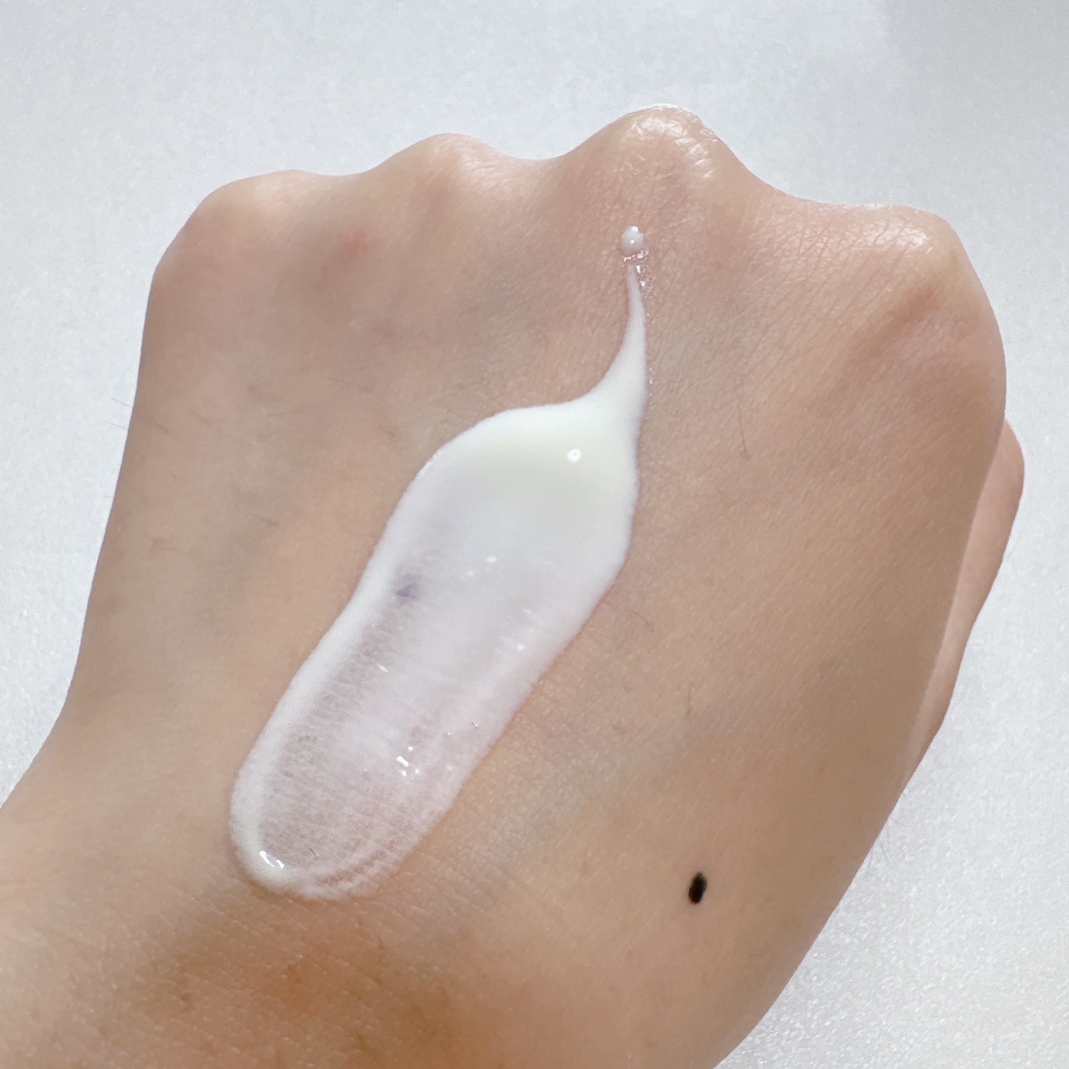 ヒアル ウォーターフィットサンクリーム/make prem/日焼け止めクリームを使ったクチコミ（3枚目）