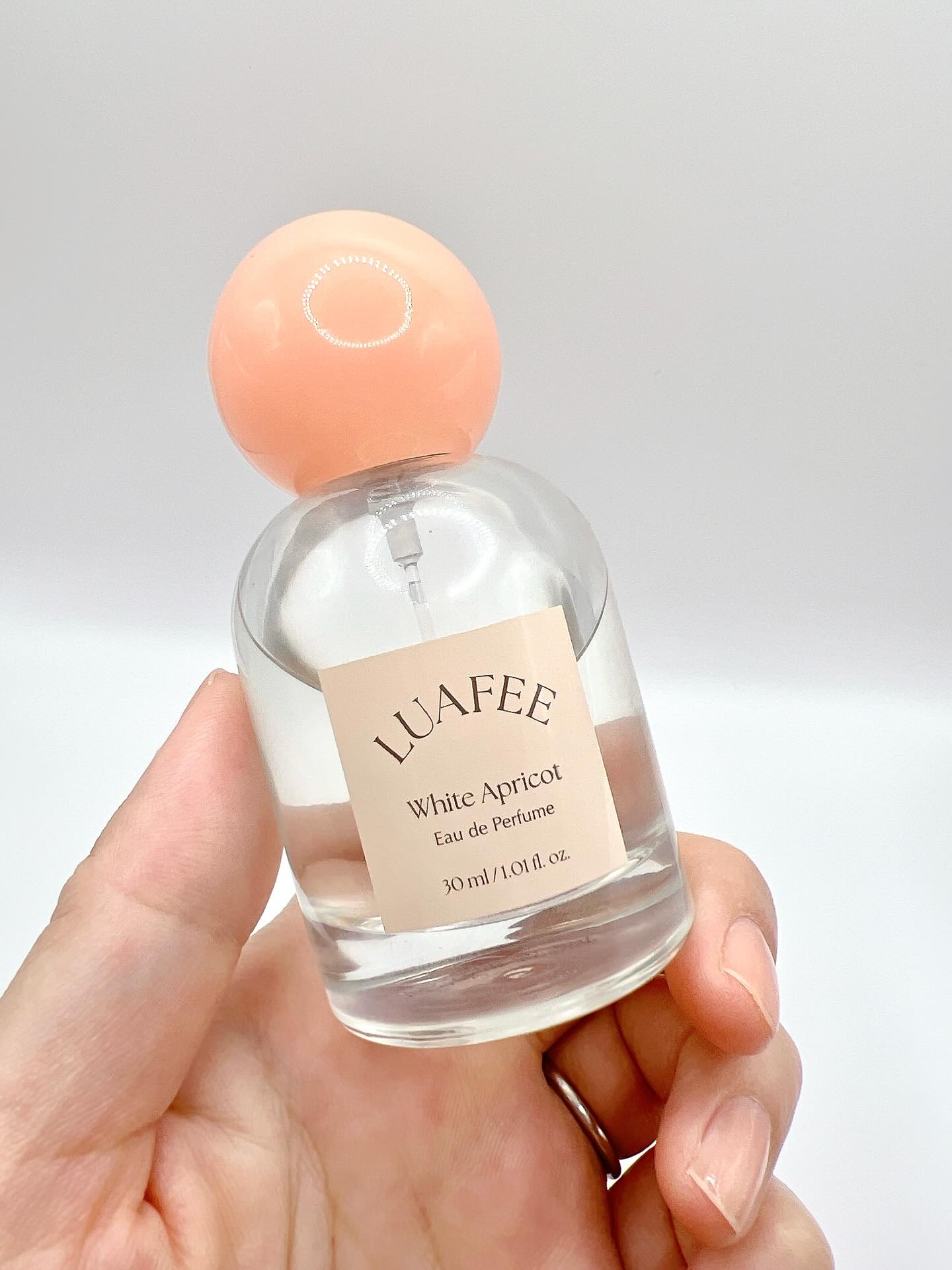 ホワイトアプリコット/LUAFEE/香水(レディース)を使ったクチコミ（1枚目）