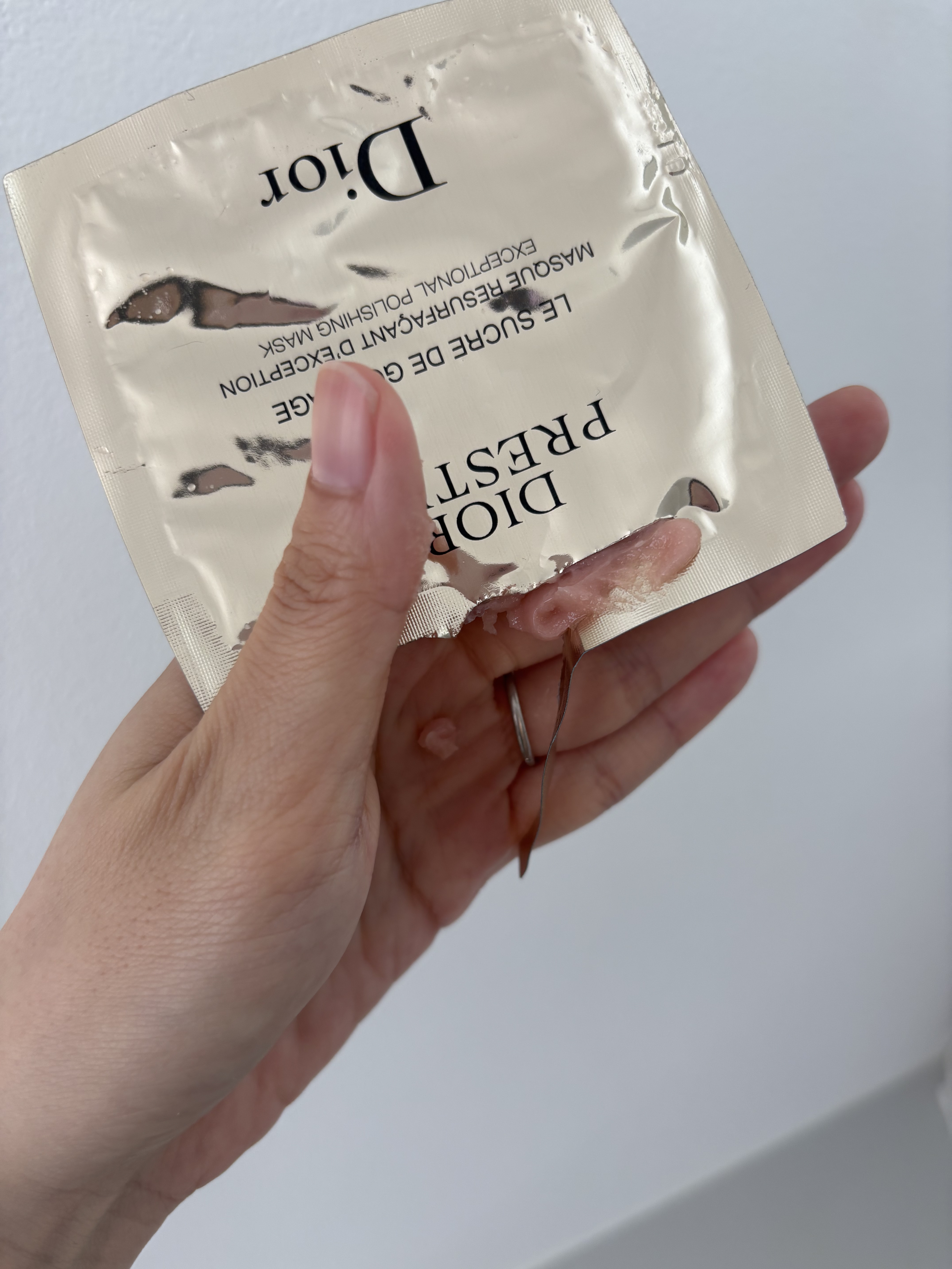 プレステージ ル ゴマージュ プレステージ ル ゴマージュ/Dior/スクラブ・ゴマージュを使ったクチコミ（3枚目）