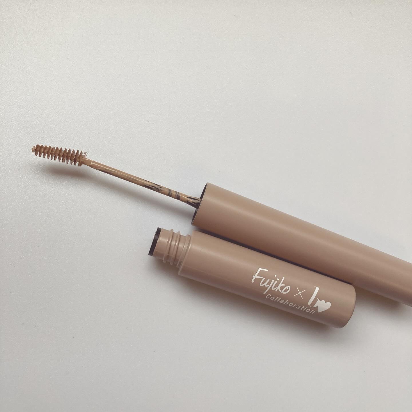 マジカルアイブロウカラー/Fujiko/眉マスカラを使ったクチコミ（2枚目）