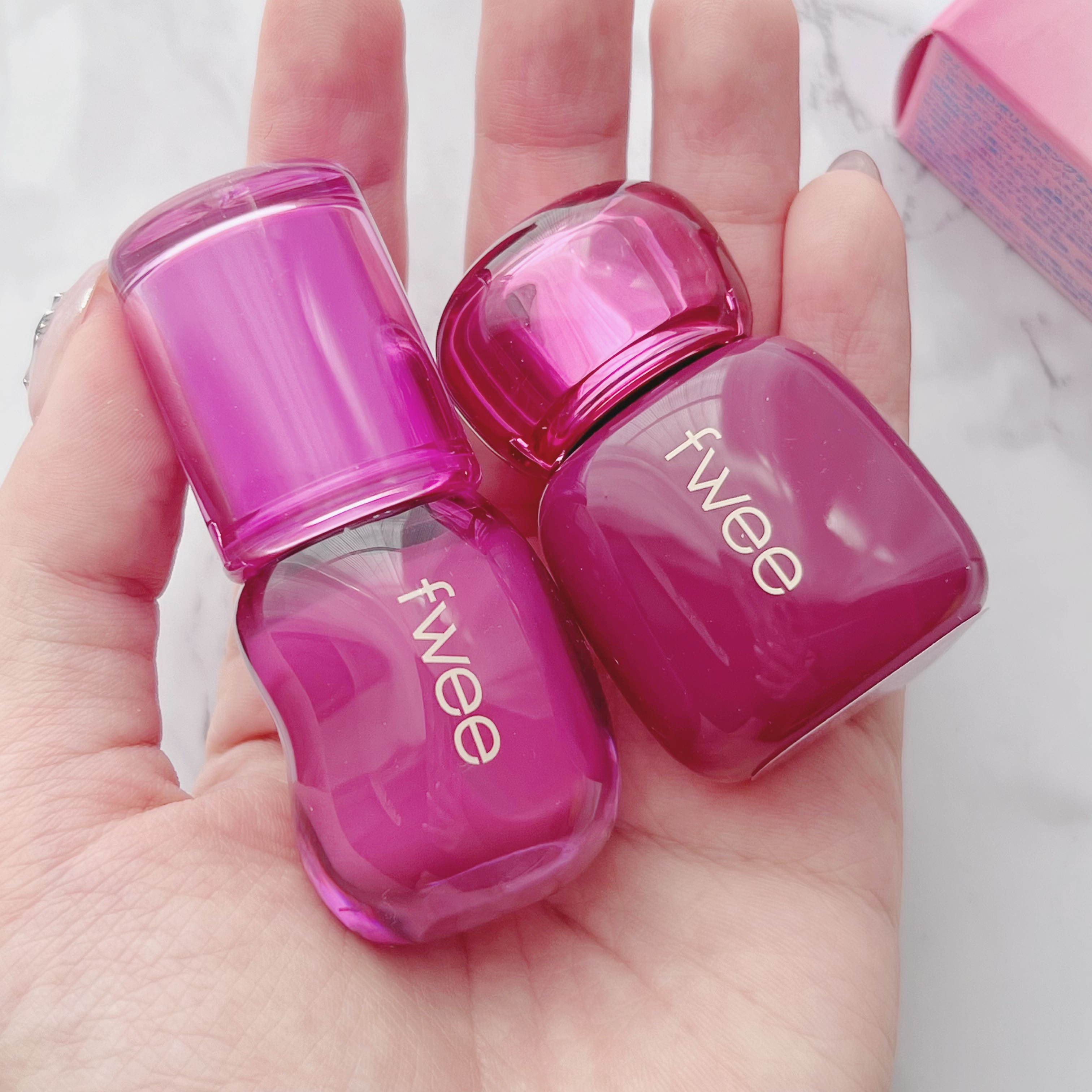 フィー 3Dボリューミングティント 11 プラムディップ/fwee/リップティントを使ったクチコミ（3枚目）