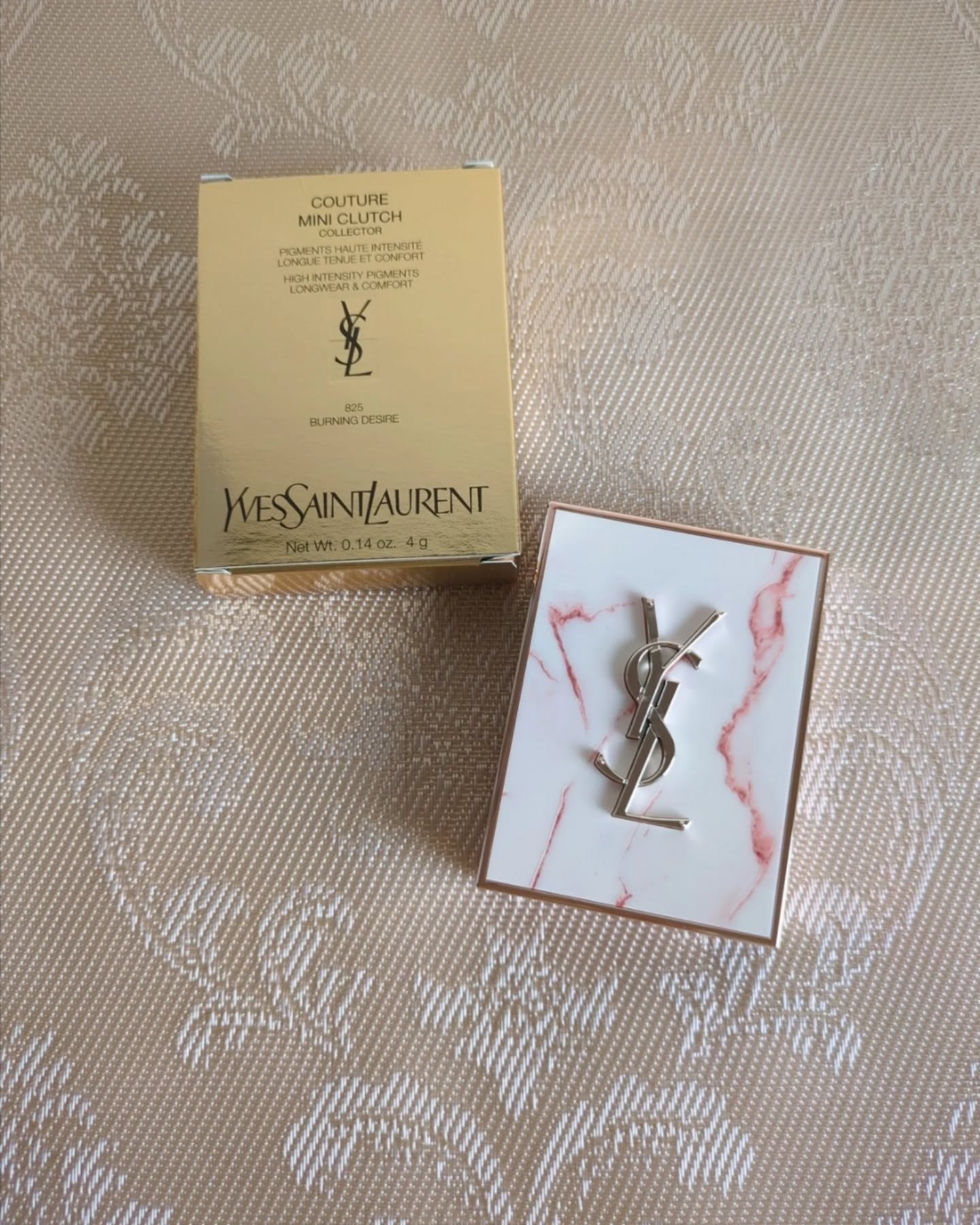 クチュール ミニ クラッチ/YVES SAINT LAURENT BEAUTE/アイシャドウパレットを使ったクチコミ（2枚目）