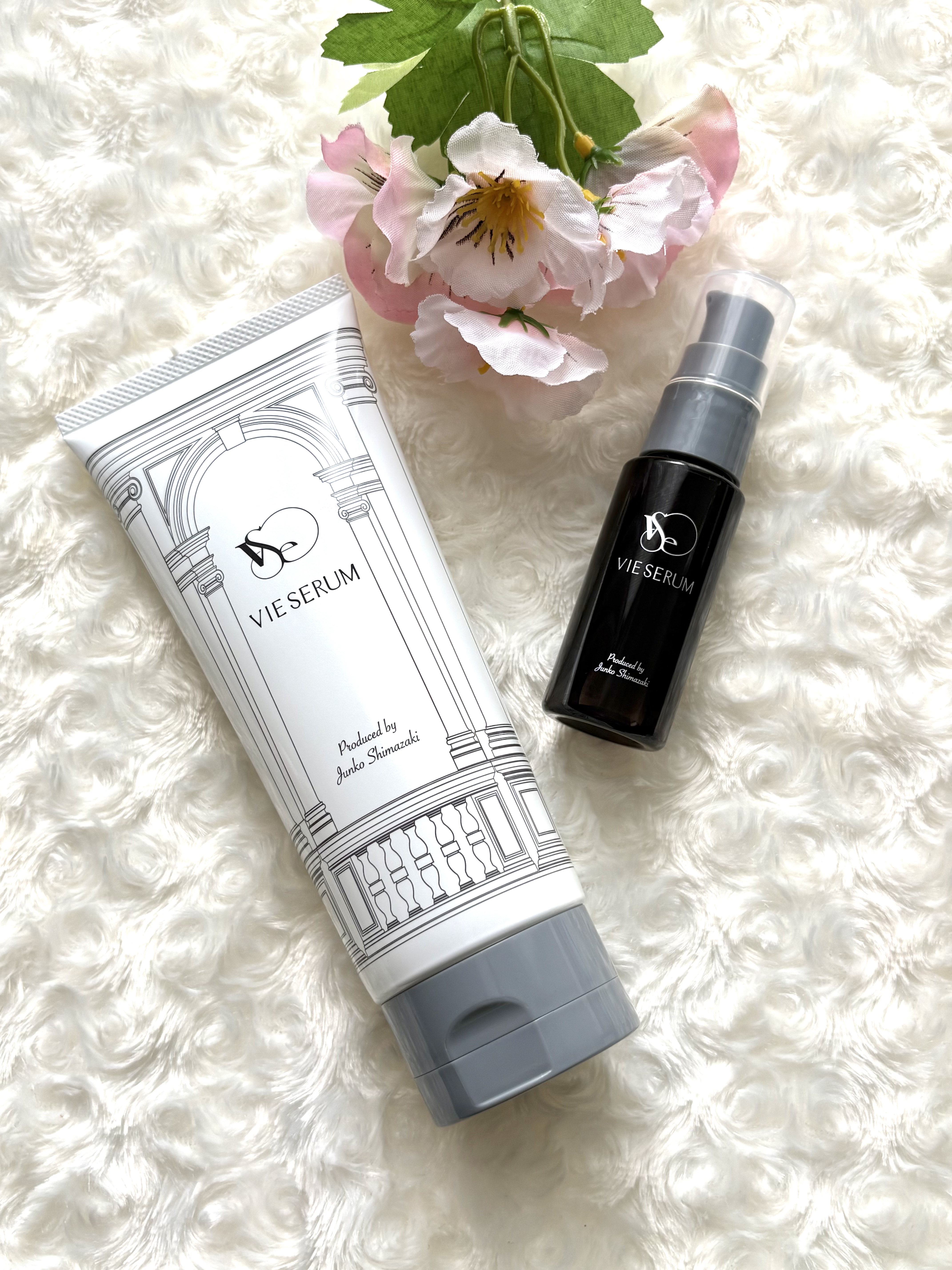 カクテルオイル/VIE SERUM/ヘアオイルを使ったクチコミ（2枚目）