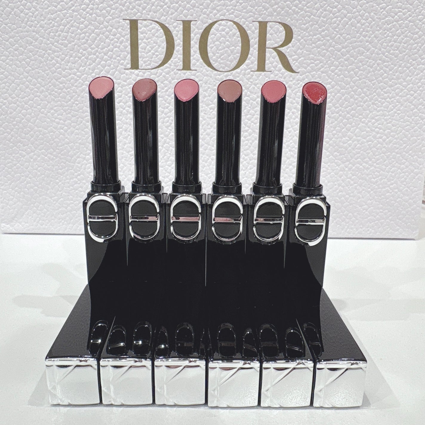 ルージュ ディオール オン ステージ/Dior/口紅・グロス・リップライナー・リップケアを使ったクチコミ(1枚目)