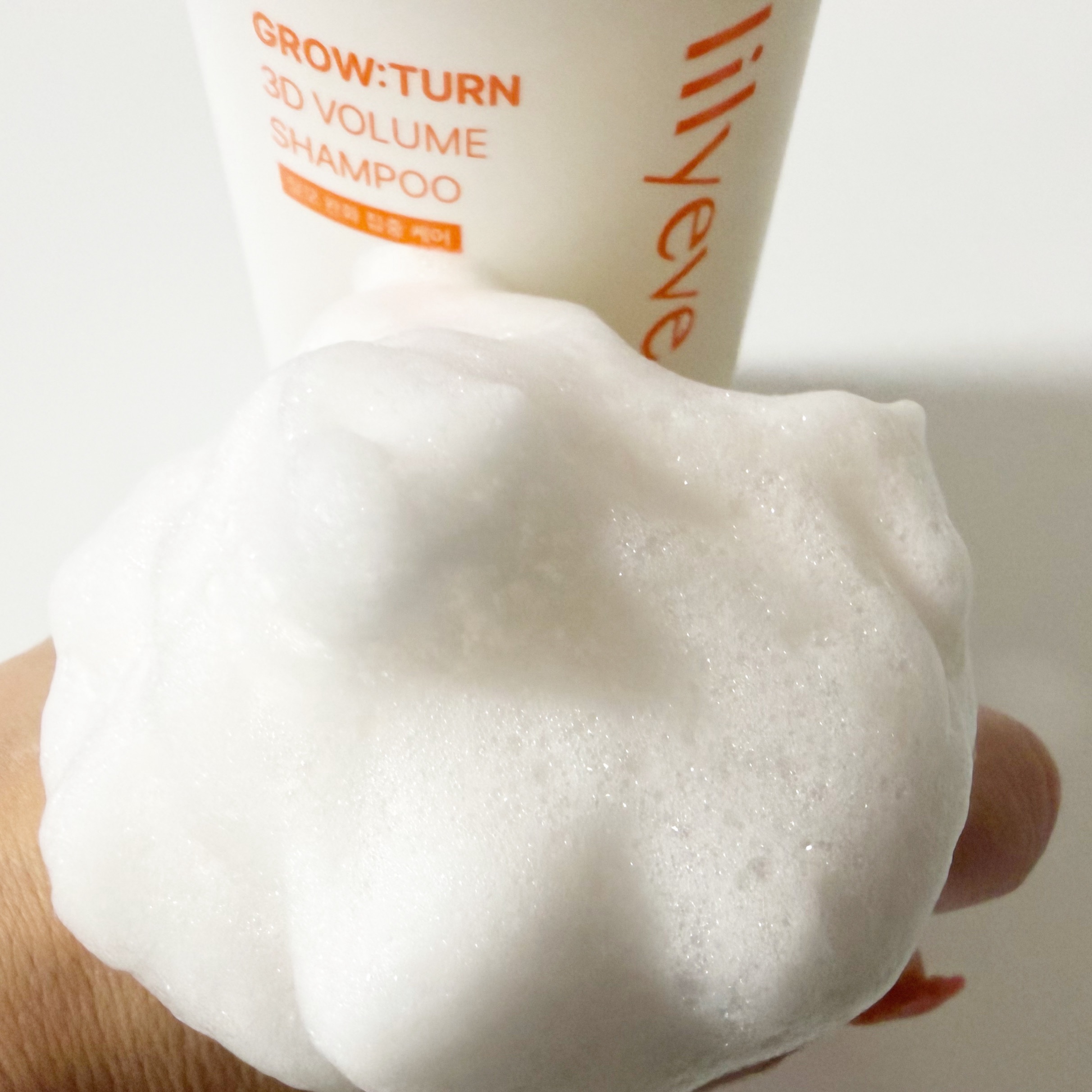 グローターン 3Dボリュームシャンプー/リリーイブ/市販シャンプーを使ったクチコミ（3枚目）
