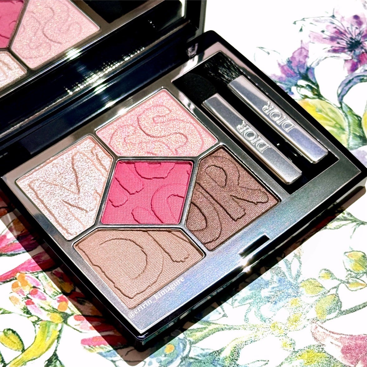 ディオールショウ サンク クルール/Dior/アイシャドウを使ったクチコミ(4枚目)