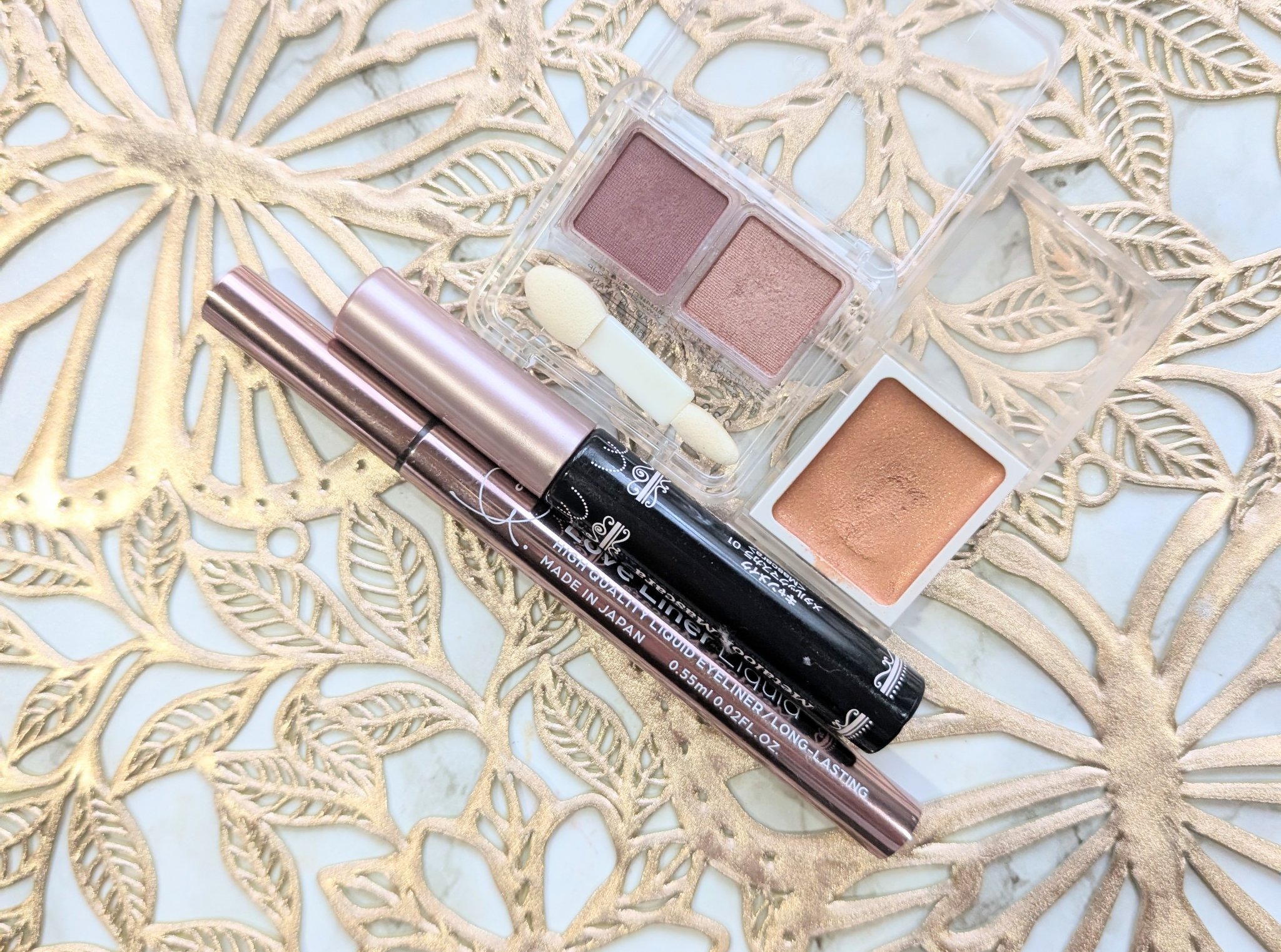 ツイン カラー アイシャドウ/ちふれ/アイシャドウパレットを使ったクチコミ（1枚目）