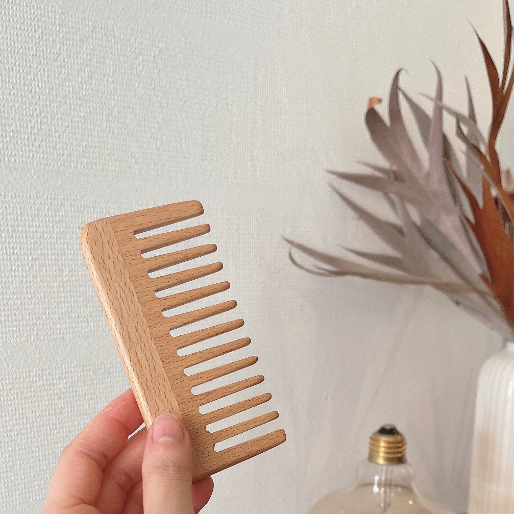 ブナ材ヘアコーム/無印良品/ヘアコームを使ったクチコミ(1枚目)