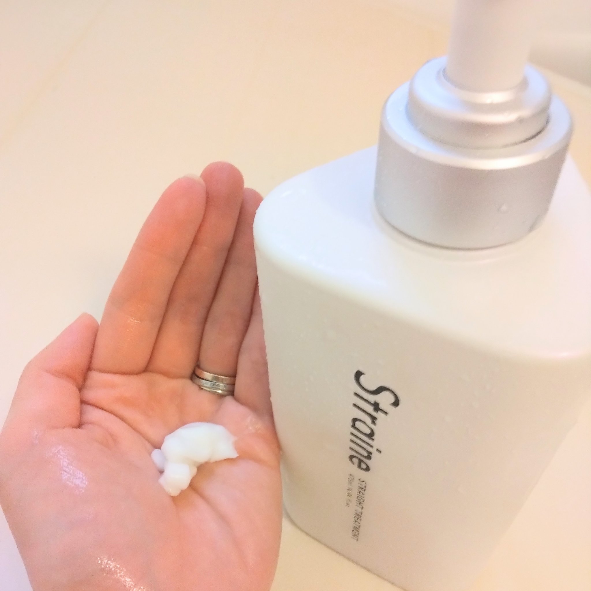 ストレートシャンプー/ストレートトリートメント ホワイトブロッサムの香り/Straine/市販シャンプーを使ったクチコミ（3枚目）