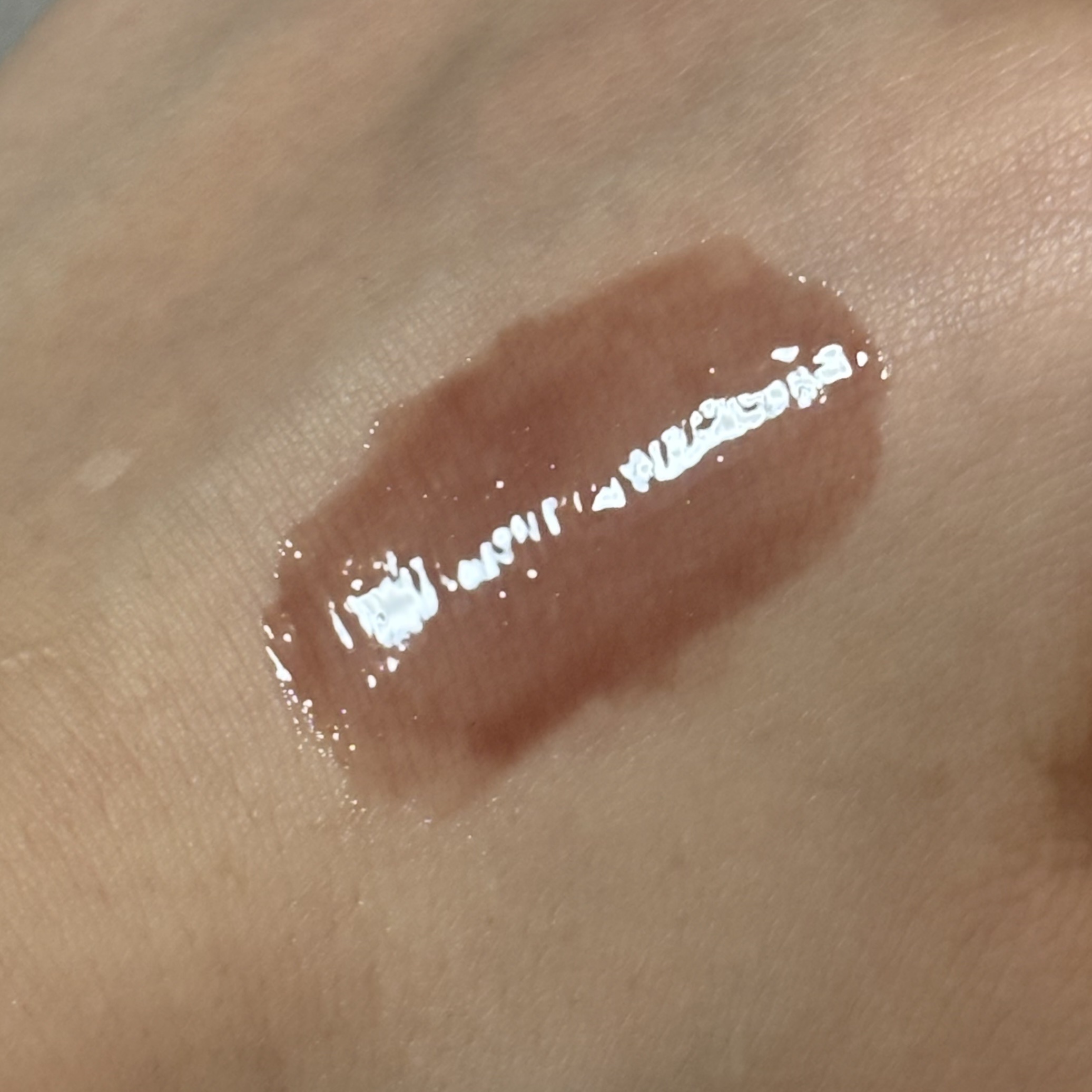 ディオール アディクト リップ マキシマイザー 020マホガニー/Dior/リップグロスを使ったクチコミ（2枚目）