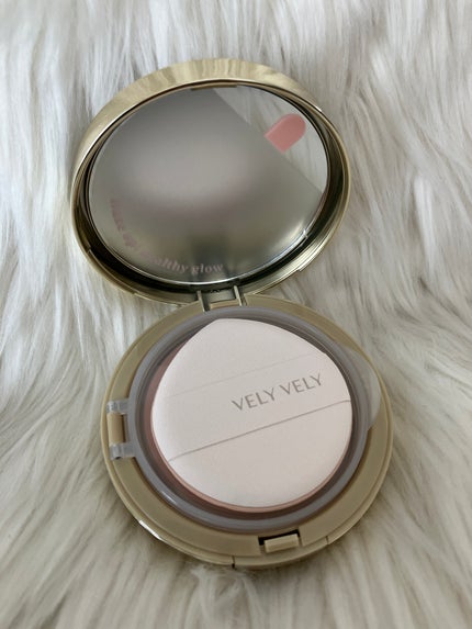 オーラハニーグロウクッション/VELY VELY/クッションファンデーションを使ったクチコミ(3枚目)