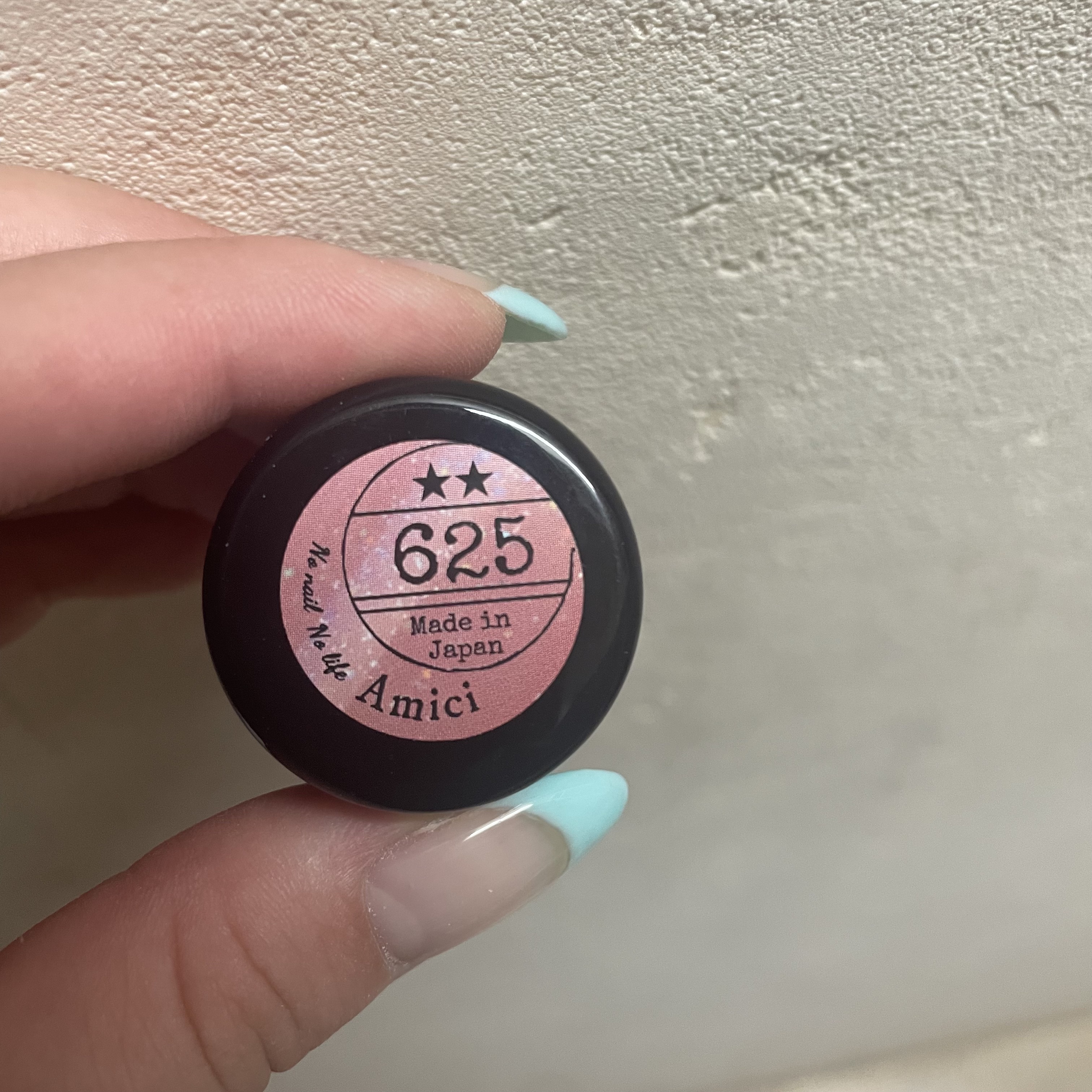 アミーチジェル/AMICI/ジェルネイルを使ったクチコミ（2枚目）