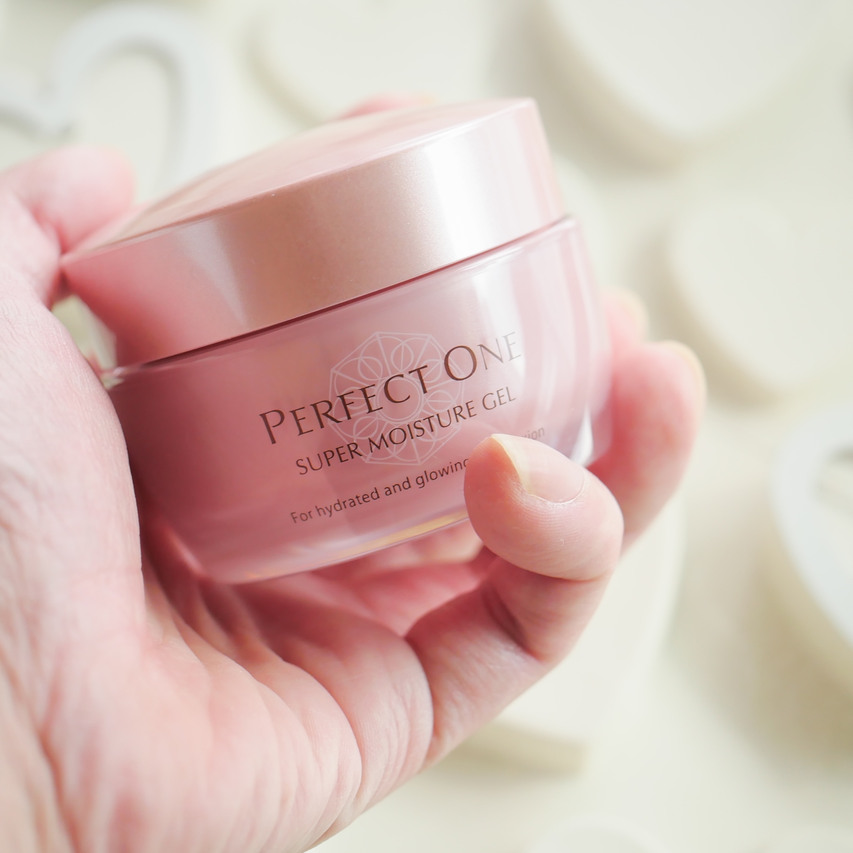 パーフェクトワン 薬用スーパーモイスチャージェル/パーフェクトワン/オールインワン化粧品を使ったクチコミ（2枚目）