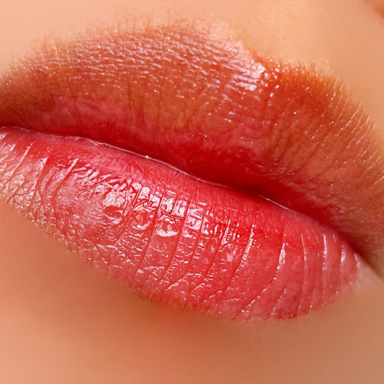 グロウラッピングティント/LIPGUARDIAN/リップティントを使ったクチコミ(4枚目)