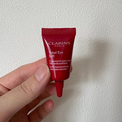 トータル アイ インテンス/CLARINS/アイケア・アイクリームを使ったクチコミ(1枚目)