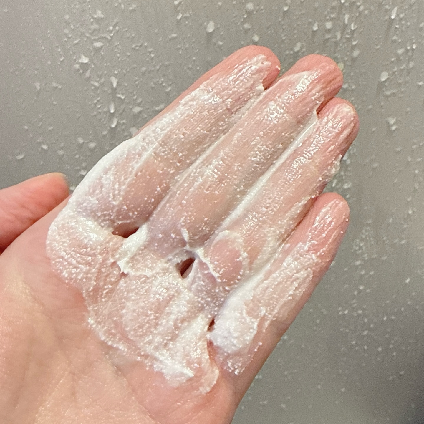 フェイススクラブ /HAP＋R/スクラブ・ゴマージュを使ったクチコミ（3枚目）