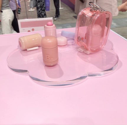 バニラコ ロマンティック ブラッシュ リップ&チーク/BANILA CO/口紅を使ったクチコミ(4枚目)