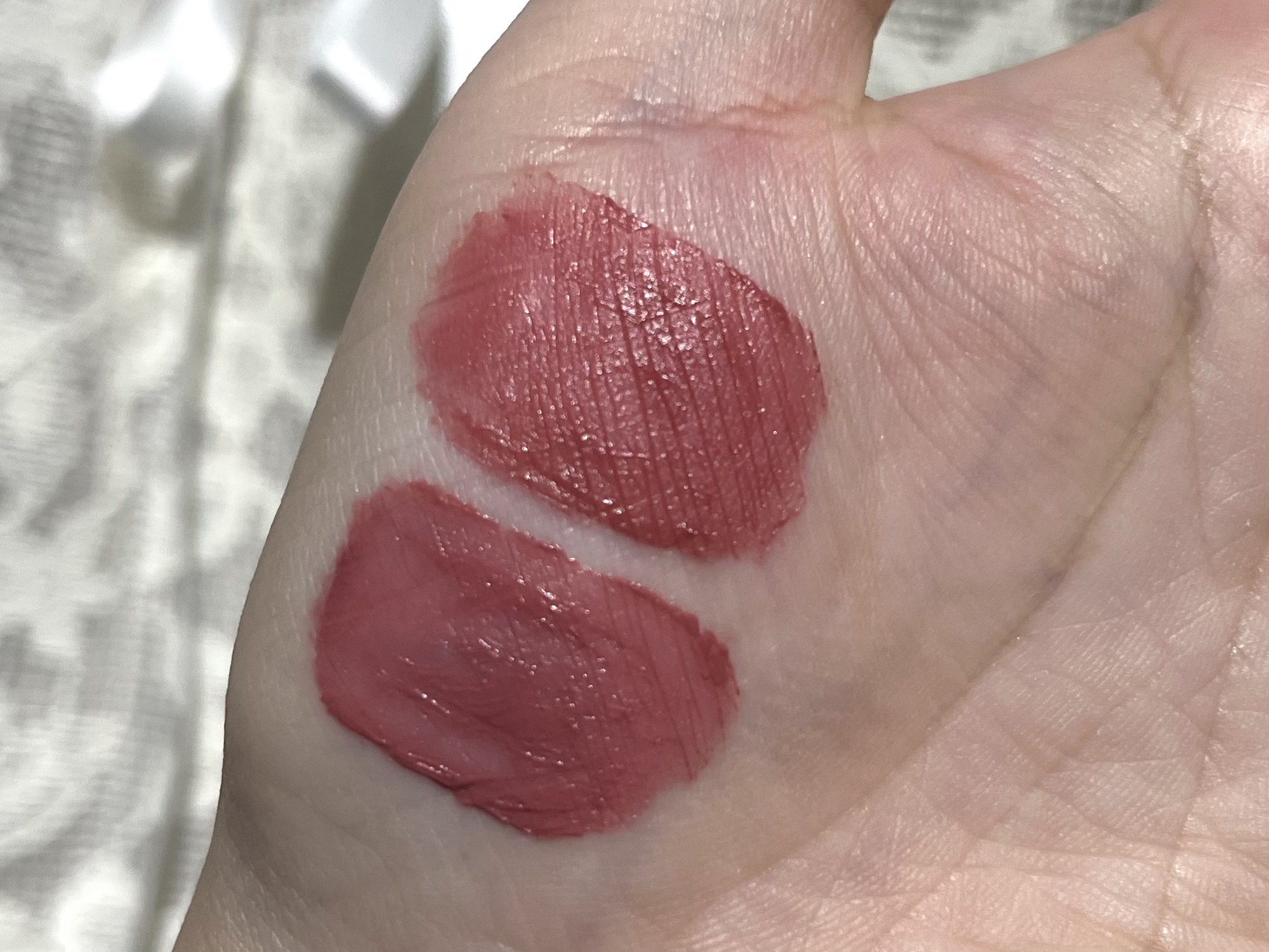 フィー　ローズオブセッション　ステイフィットティント/fwee/リップティントを使ったクチコミ（3枚目）