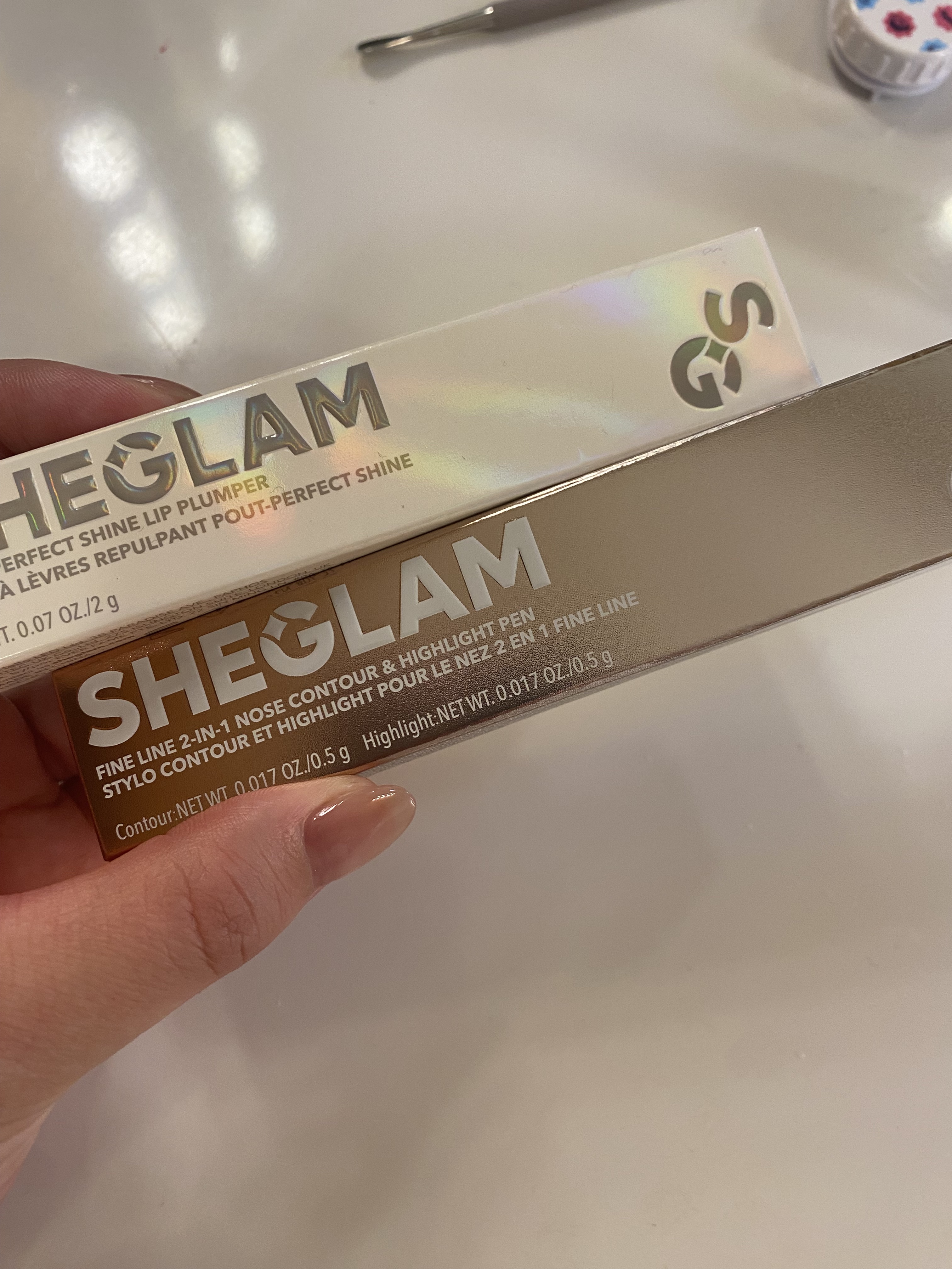 ファインライン 2-in-1 鼻輪郭 & ハイライト ペン/SHEGLAM/スティックハイライトを使ったクチコミ（2枚目）