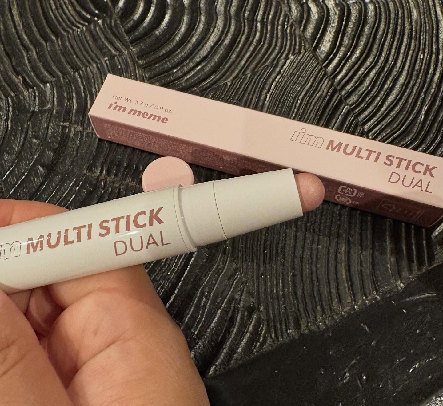 アイムマルチスティック デュアル/i’m meme/シェーディングを使ったクチコミ（3枚目）