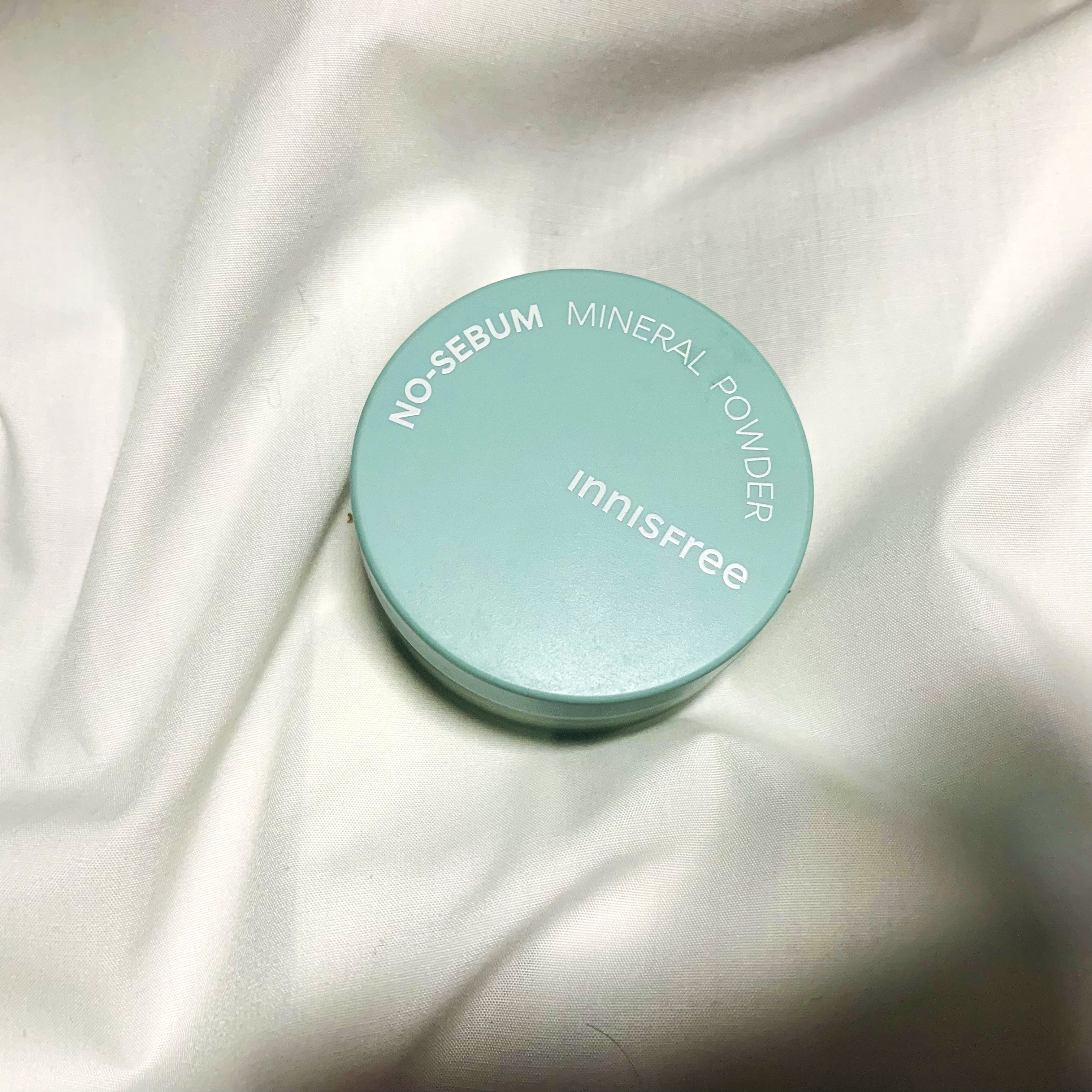 ノーセバム　ミネラルパウダー　N/innisfree/ルースパウダーを使ったクチコミ（2枚目）