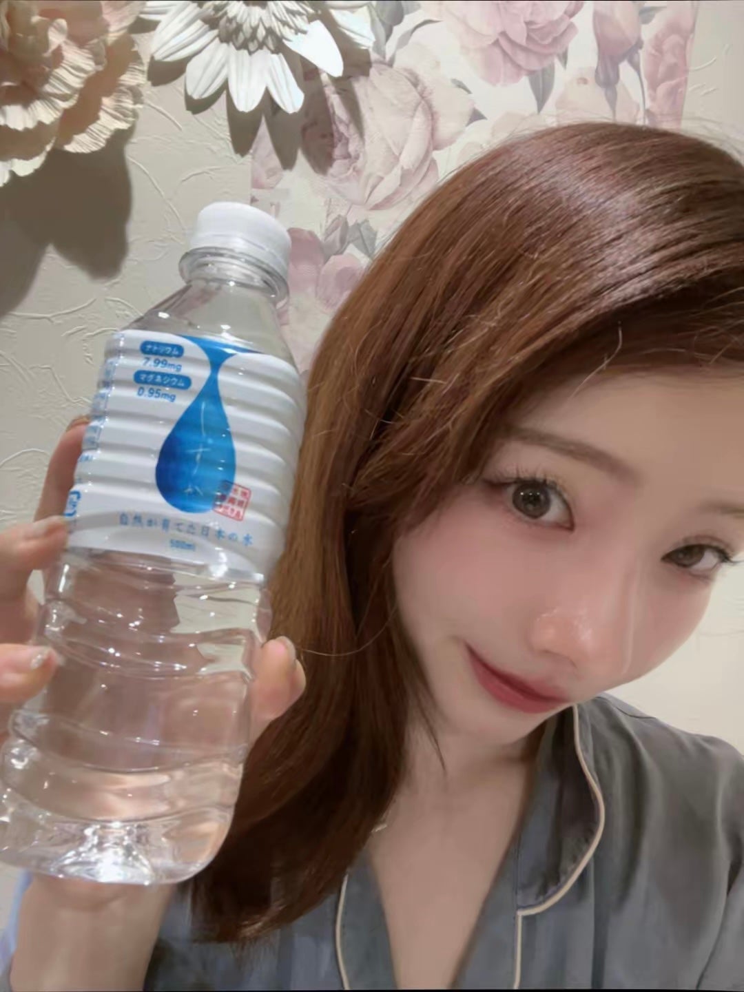 ã«ã³ã ðž on LIPS ãé«ããã©ã«ã®ãæ°Ž/èªç¶ãè²ãŠãæ¥æ¬ã®æ°Žãããæµ·ãšè€å±±ã«å²ãŸãã..ãïŒ2æç®ïŒ