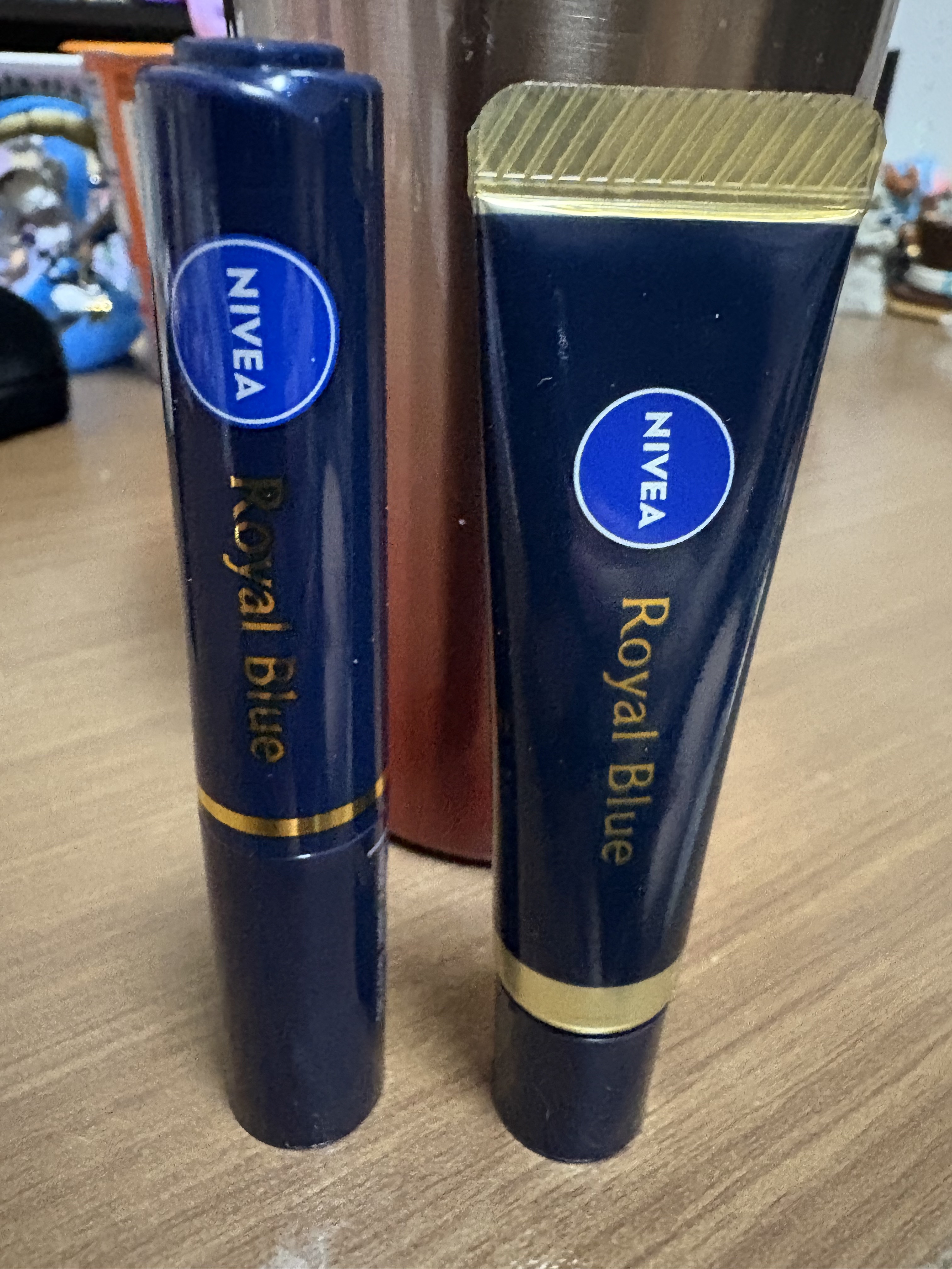 ニベア　ロイヤルブルーリップ　濃密美容ケア/ニベア/リップ美容液を使ったクチコミ（1枚目）