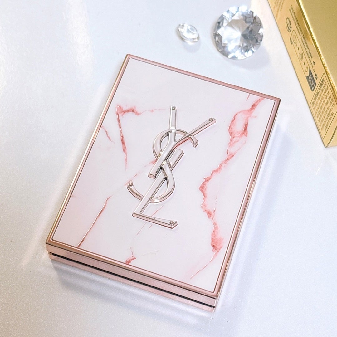 クチュール ミニ クラッチ/YVES SAINT LAURENT BEAUTE/アイシャドウパレットを使ったクチコミ(3枚目)