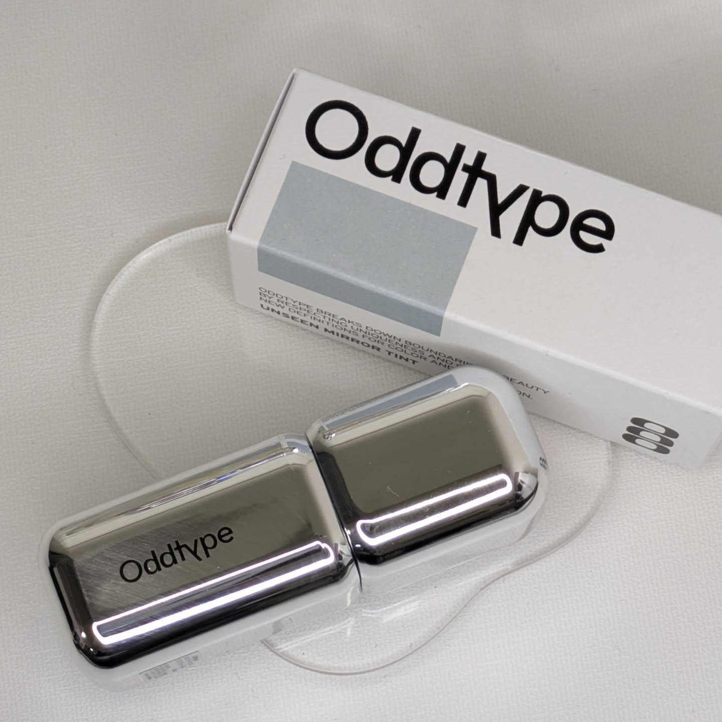 アンシーン ミラーティント/Oddtype/リップティントを使ったクチコミ（2枚目）