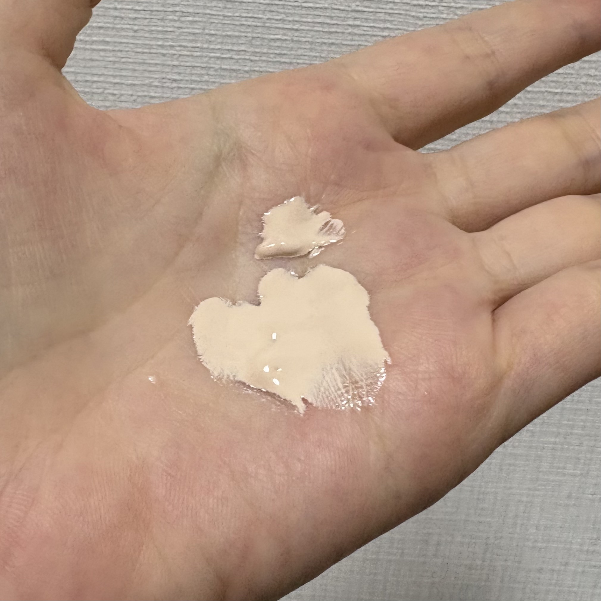 ヴォワールコレクチュールｎ/クレ・ド・ポー ボーテ/化粧下地を使ったクチコミ（3枚目）