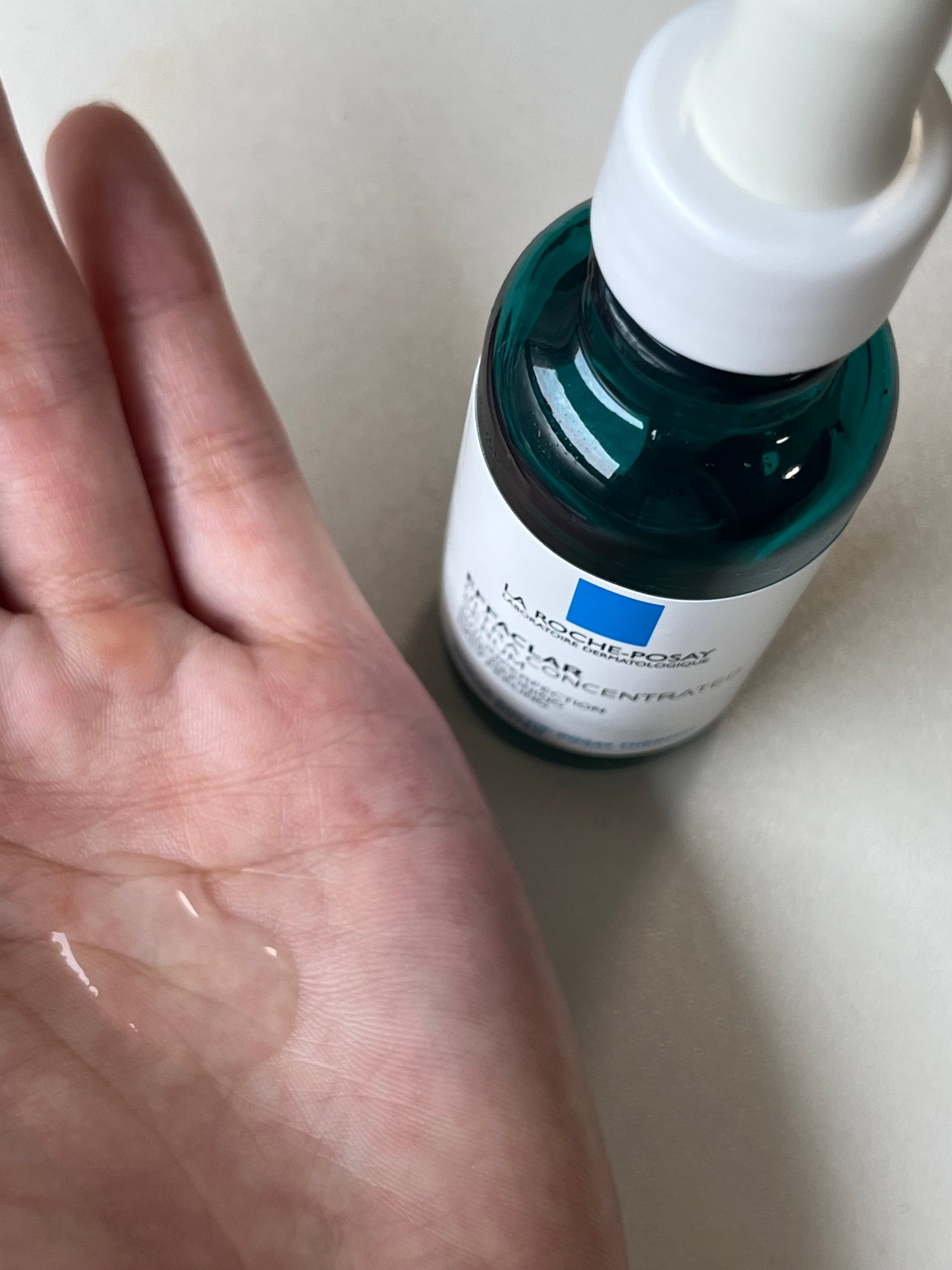 エファクラ ピールケア セラム/ラ ロッシュ ポゼ/美容液を使ったクチコミ(2枚目)