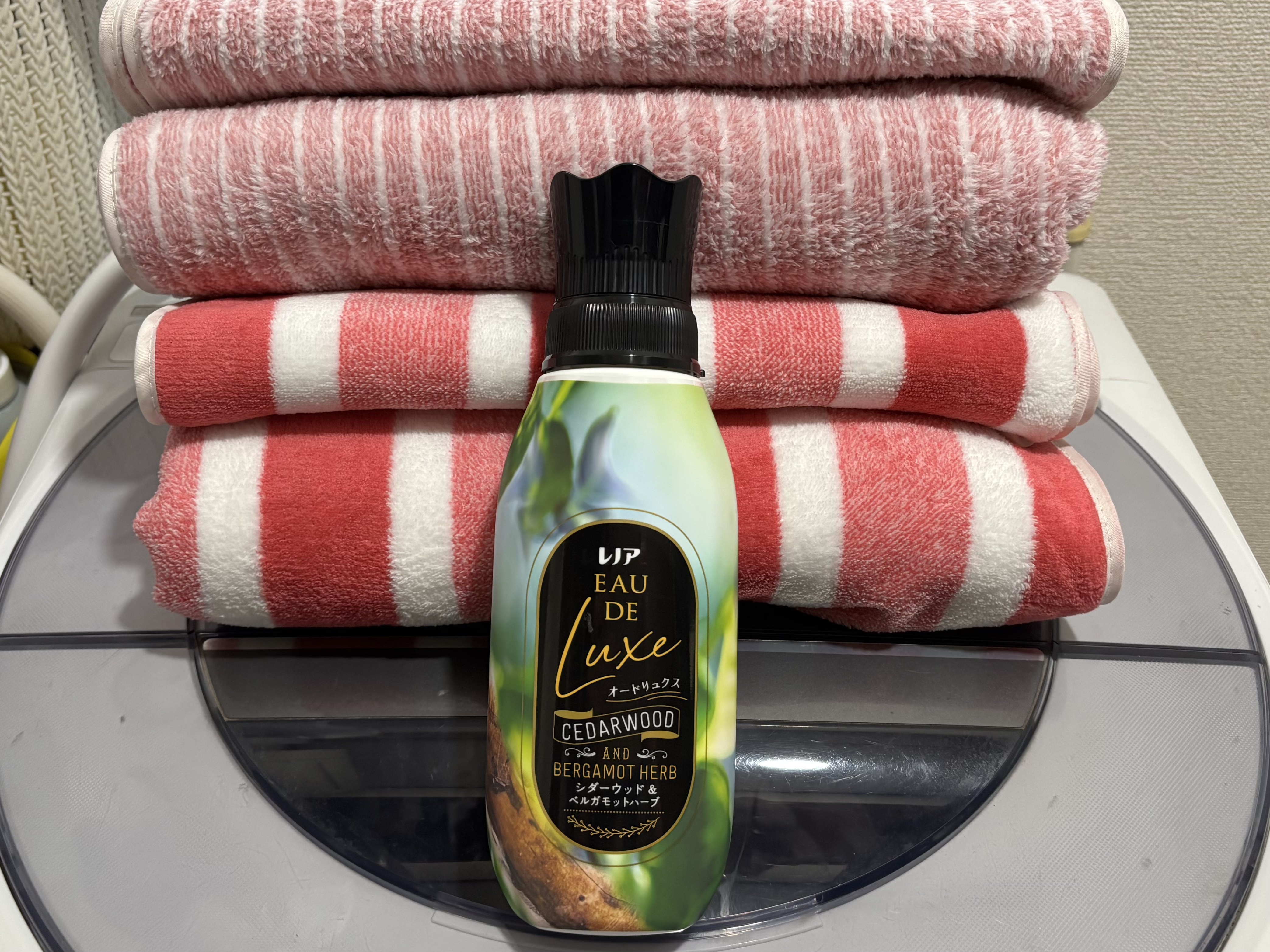 レノア オードリュクス　シダーウッド＆ベルガモットハーブの香り/レノア/柔軟剤を使ったクチコミ（3枚目）