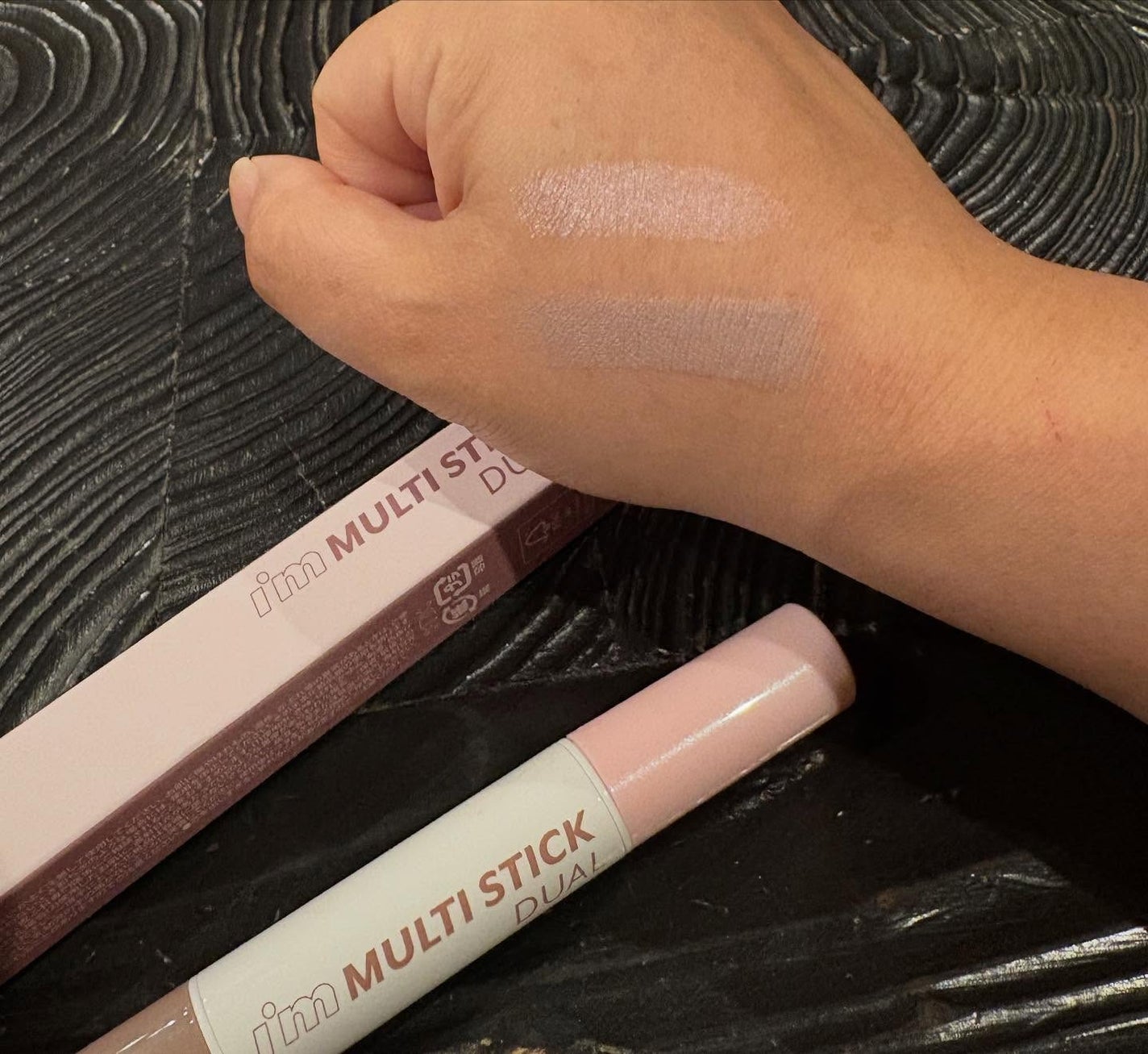 アイムマルチスティック デュアル/i’m meme/シェーディングを使ったクチコミ(4枚目)