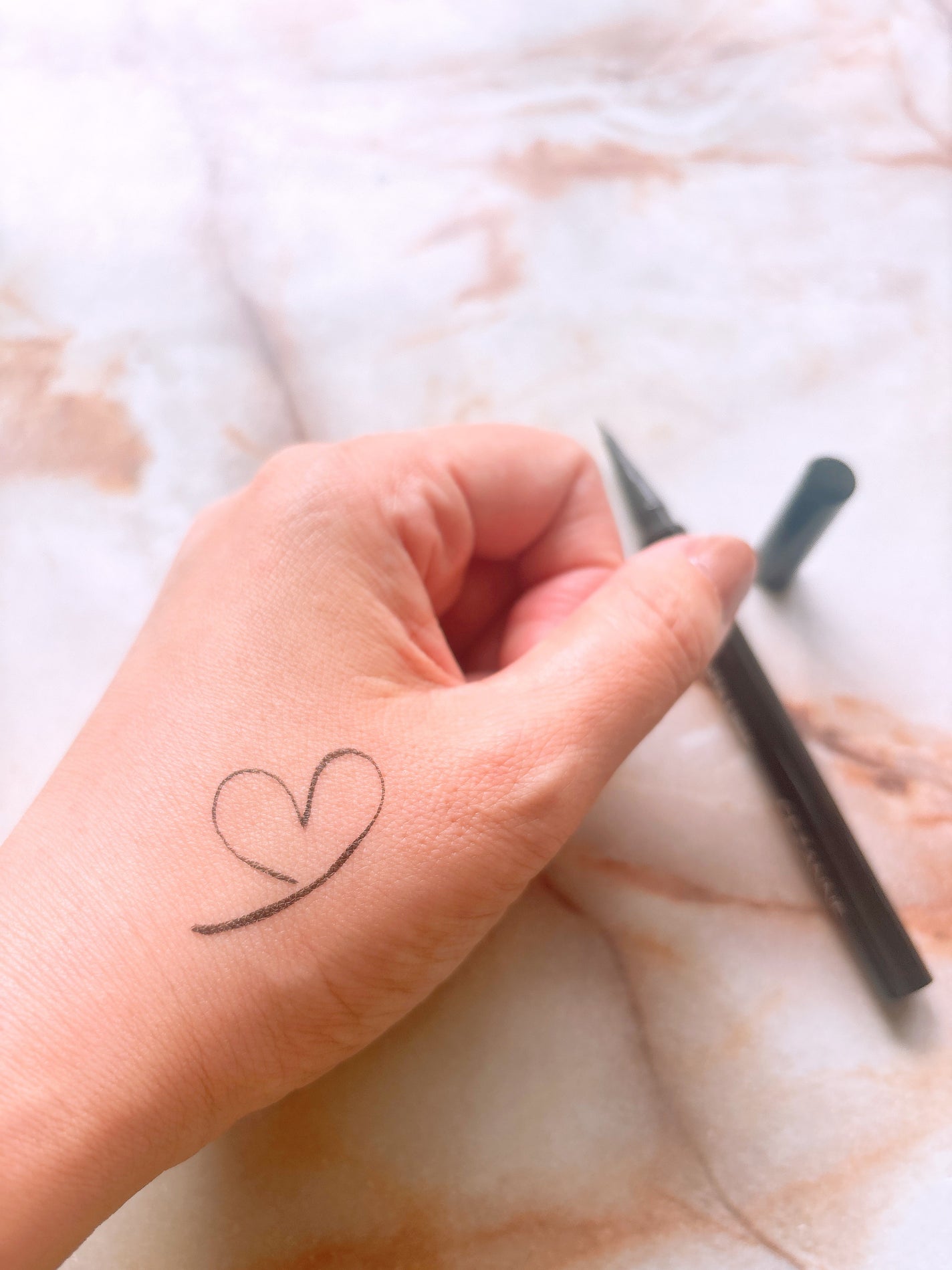 ブレぴたライナー/CEZANNE/アイライナーを使ったクチコミ(4枚目)