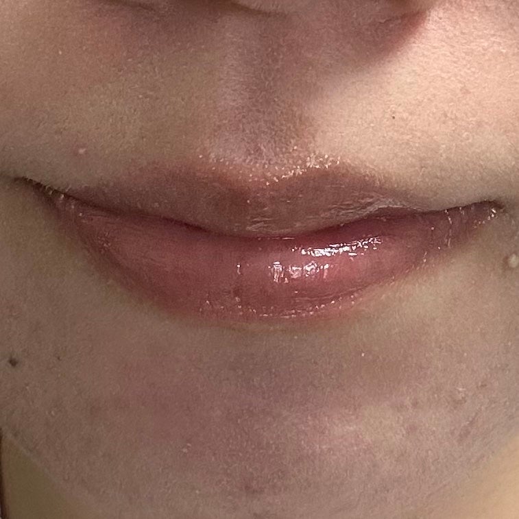 グラスティングカラーグロス/rom&nd/リップグロスを使ったクチコミ(1枚目)