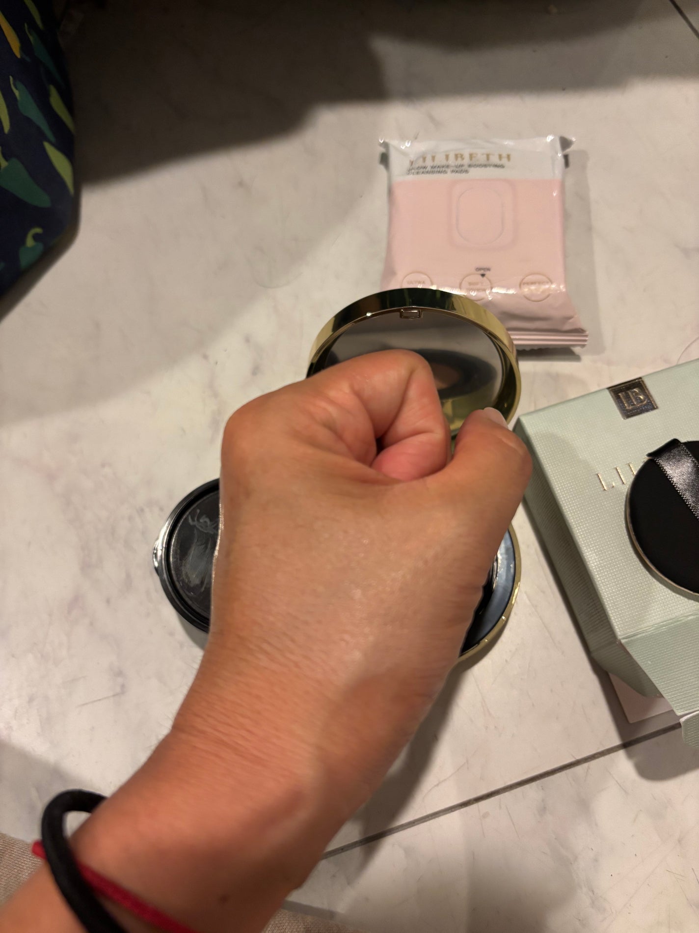 パーフェクティングフィッティング フルカバレッジクッション/LILIBETH/クッションファンデーションを使ったクチコミ(3枚目)