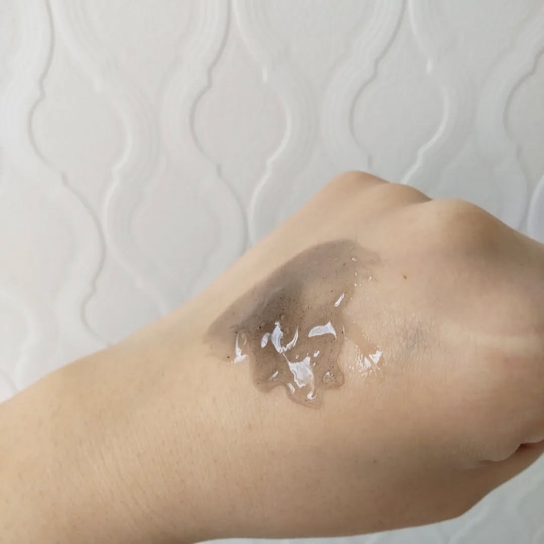 JUSO KURO PEELING（重曹配合ピーリングジェル）/NAKUNA-RE/ピーリングを使ったクチコミ（3枚目）