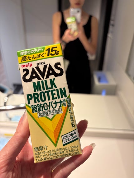 chicca 特殊メイクさんの偏愛美容 on LIPS 「週1パーソナルトレーニング週4自主筋トレ週1ヨガ🧘♂️をして..」(3枚目)