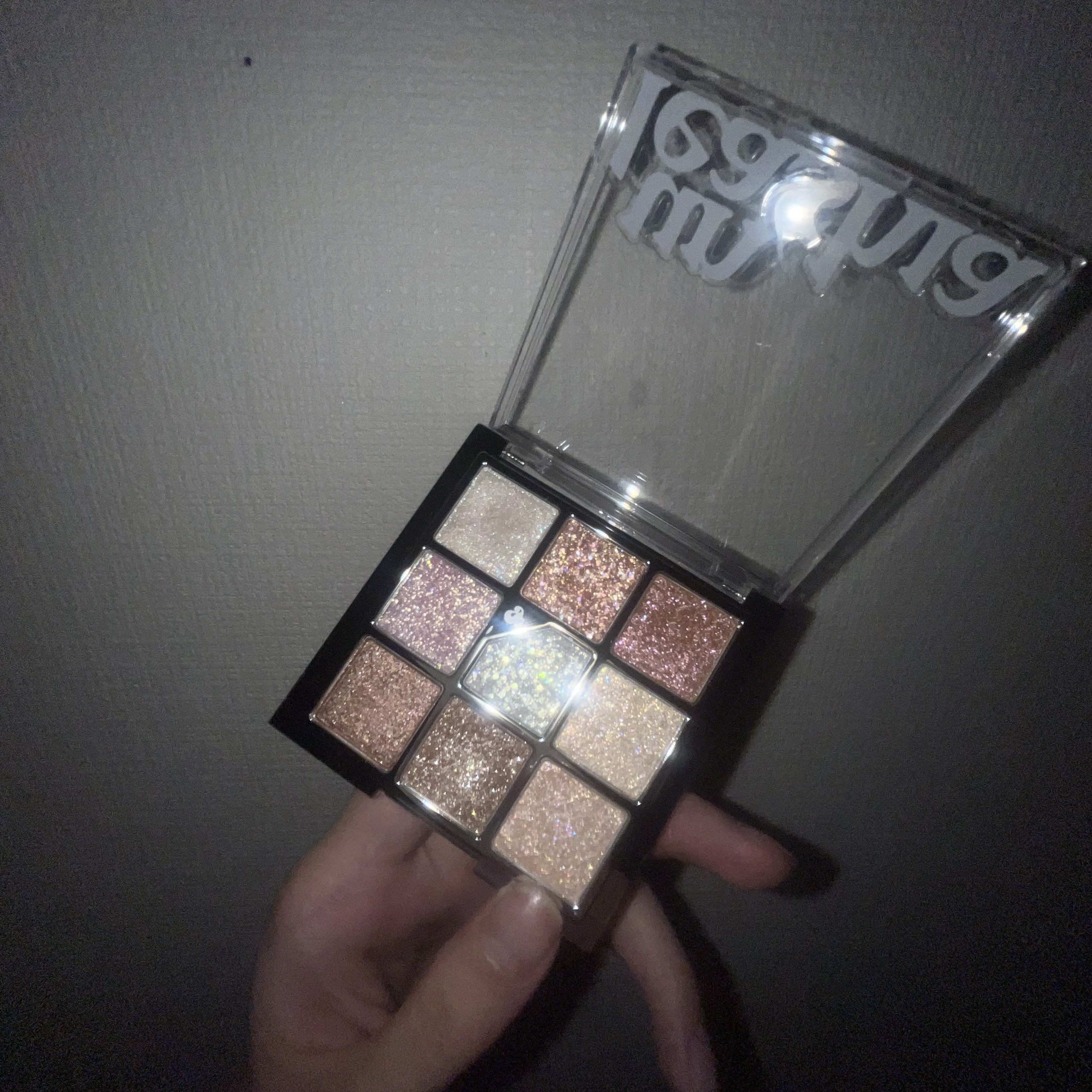 グリッターペディアアイパレット/unleashia/アイシャドウパレットを使ったクチコミ（2枚目）