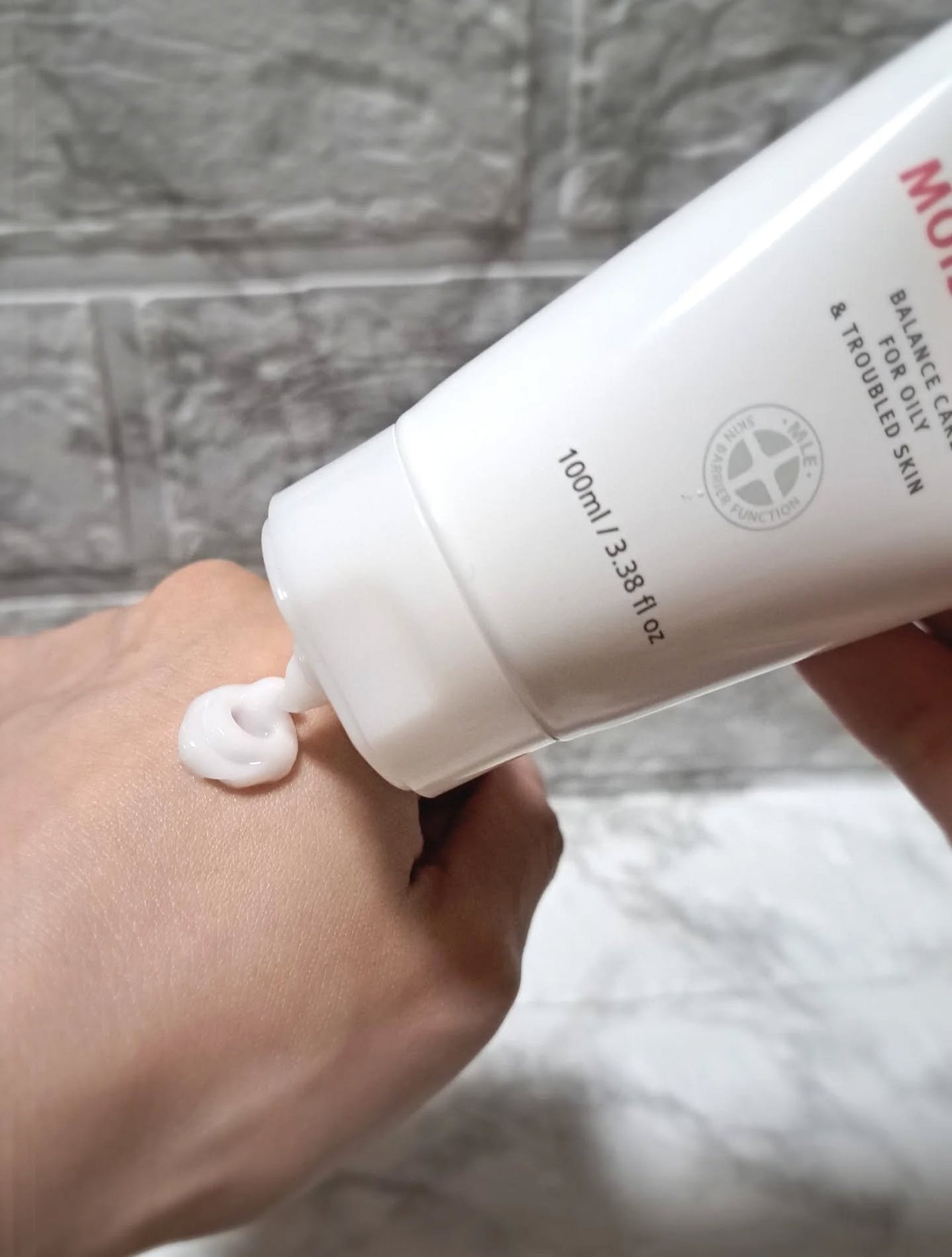 ピンプローブモイスチャーライザー/ZEROID/フェイスクリームを使ったクチコミ(3枚目)