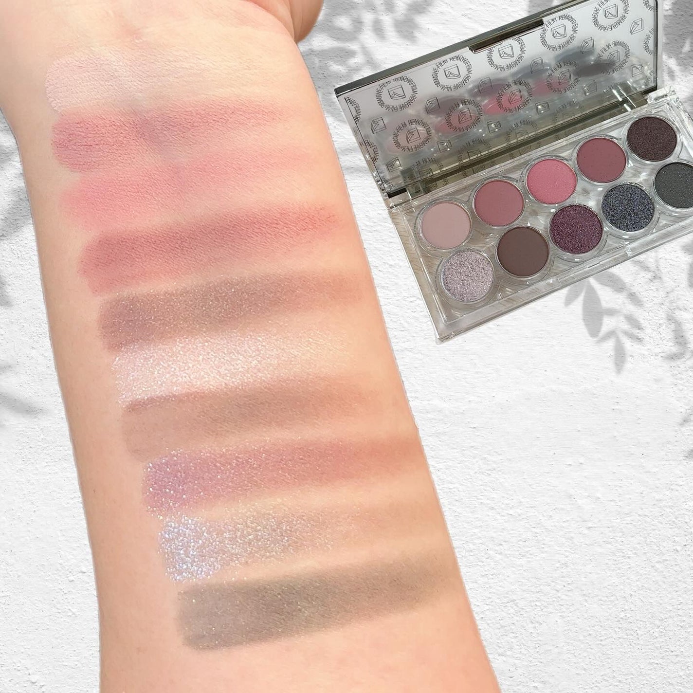 ライトオンアイズシャドウパレット/ルミル/アイシャドウパレットを使ったクチコミ(3枚目)