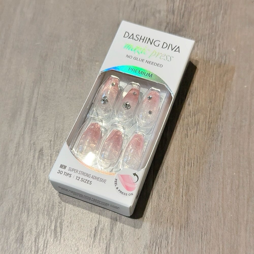 りぃさんのコスメ日記💄 on LIPS 「ダッシングディバマジックプレス♡デザイン:Roselle(ロゼ..」(4枚目)