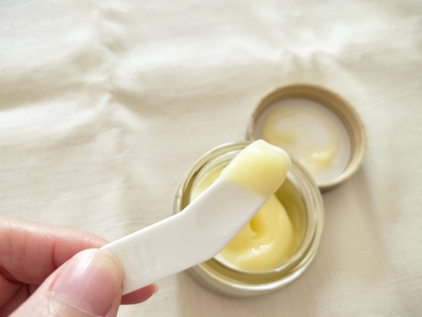 * a y a * on LIPS 「薬用アクアコラーゲンゲルエンリッチリンクルリペアを使っています..」(3枚目)