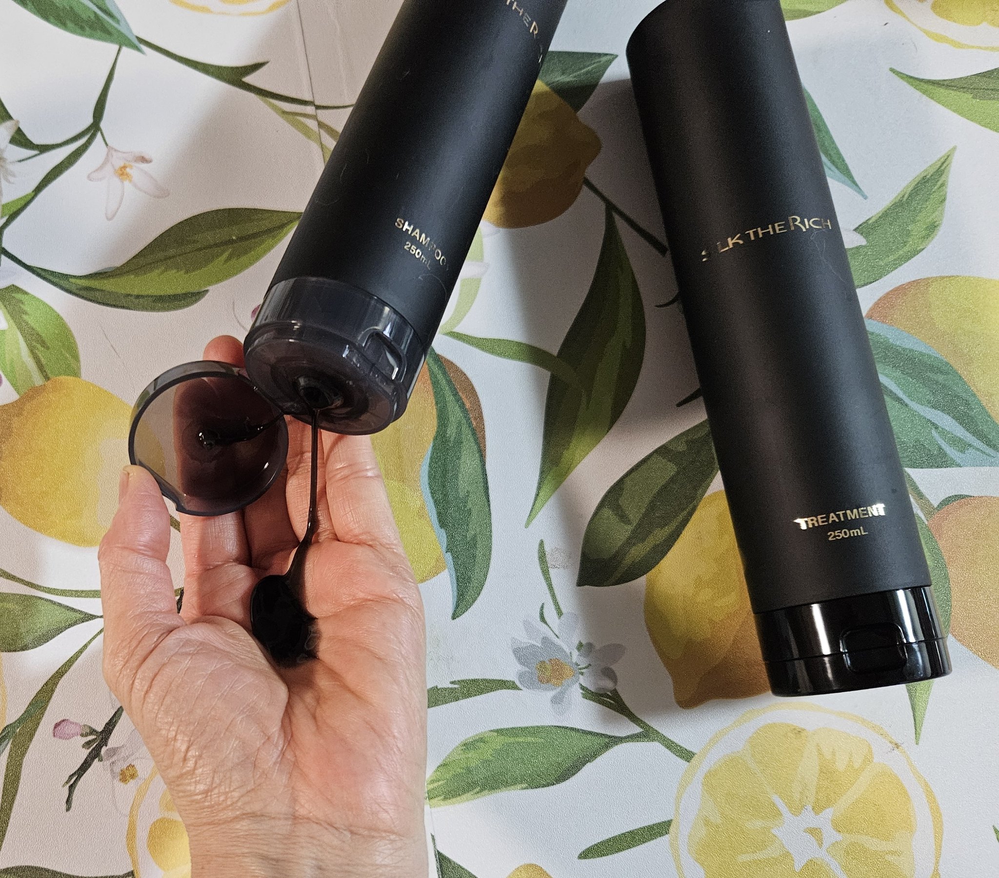 SILK THE RICH スカルプ&リペア シャンプー・トリートメント/SILK THE RICH/市販シャンプーを使ったクチコミ（2枚目）