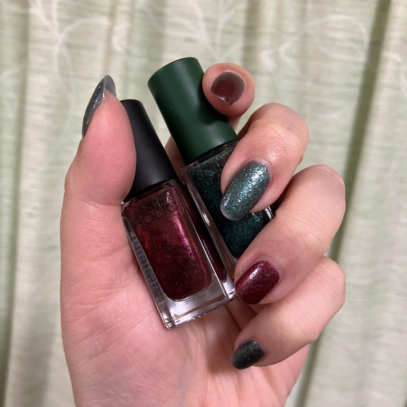 ネイルホリック Dark Fantasy Color/ネイルホリック/マニキュアを使ったクチコミ(1枚目)