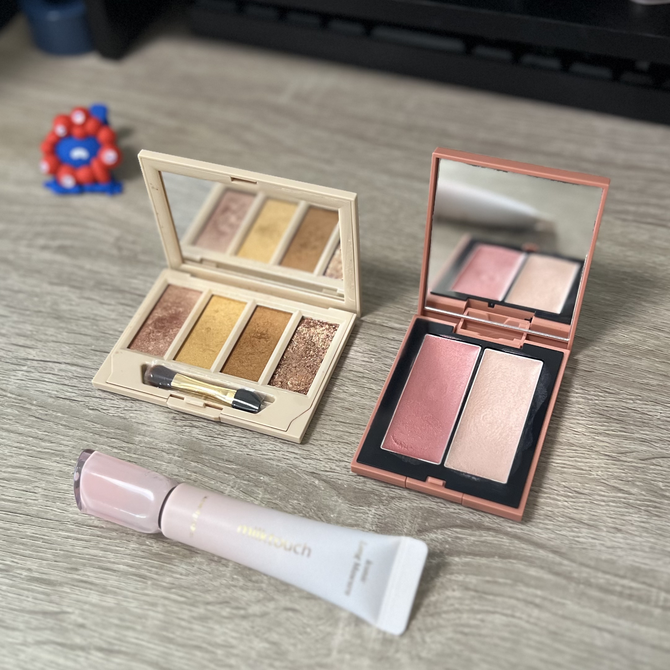 フィーリングス パレット NAC08：dawn（ドーン）/rihka/アイシャドウパレットを使ったクチコミ（1枚目）